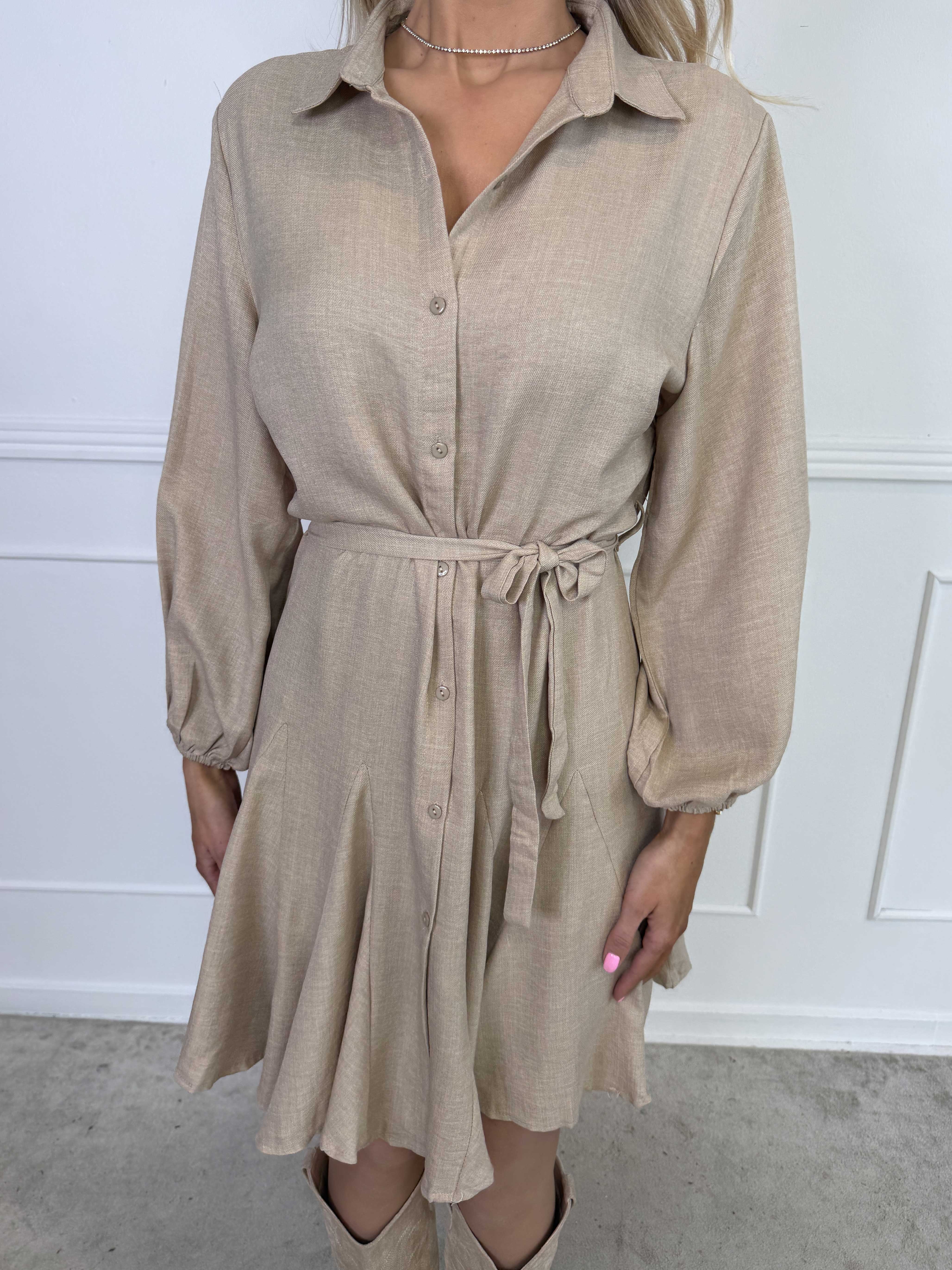 Pil - Söt skjortklänning med volangkant