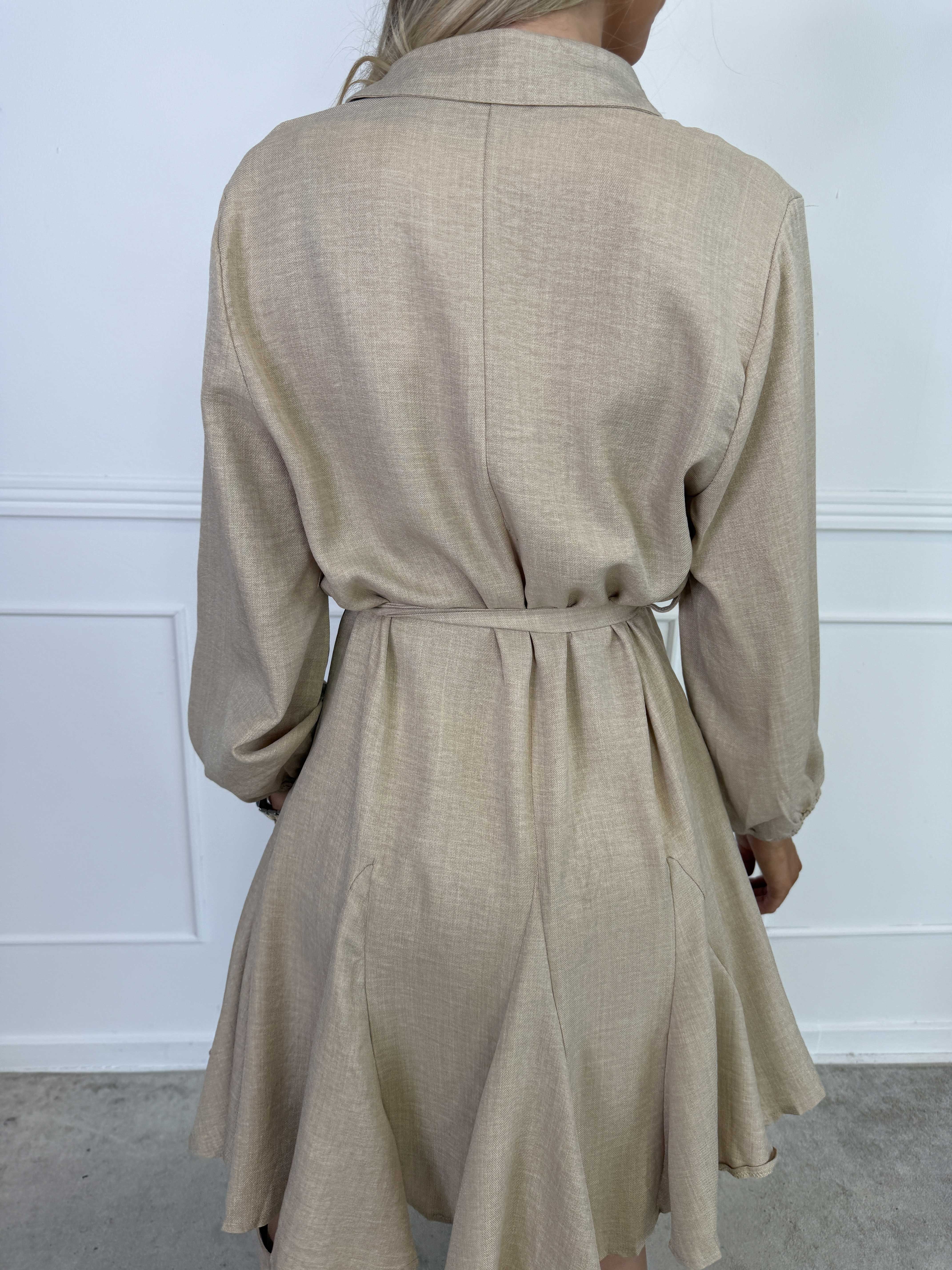 Pil - Söt skjortklänning med volangkant