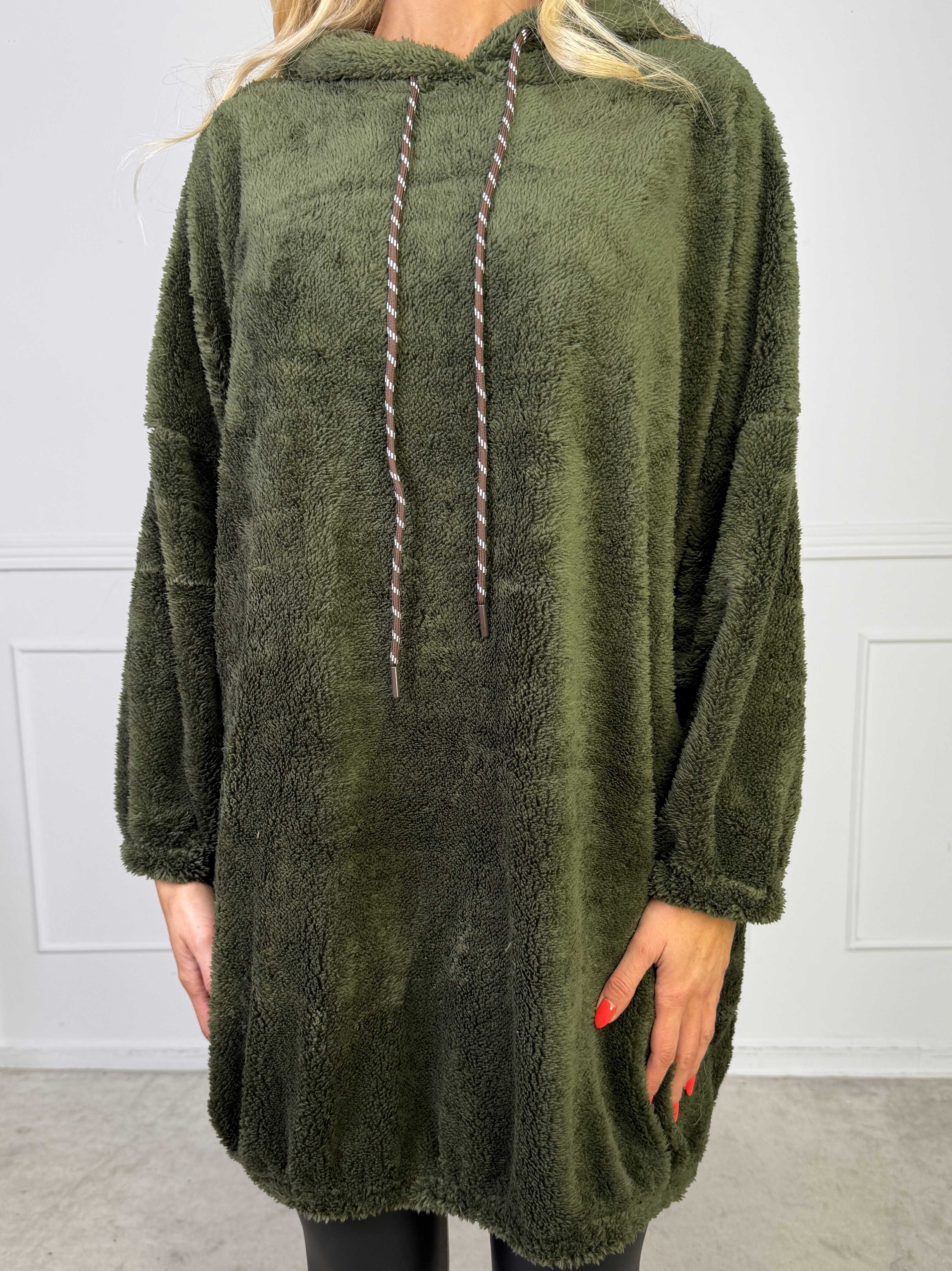 Puffy - Oversized hoodie i fluffy og blød kvalitet