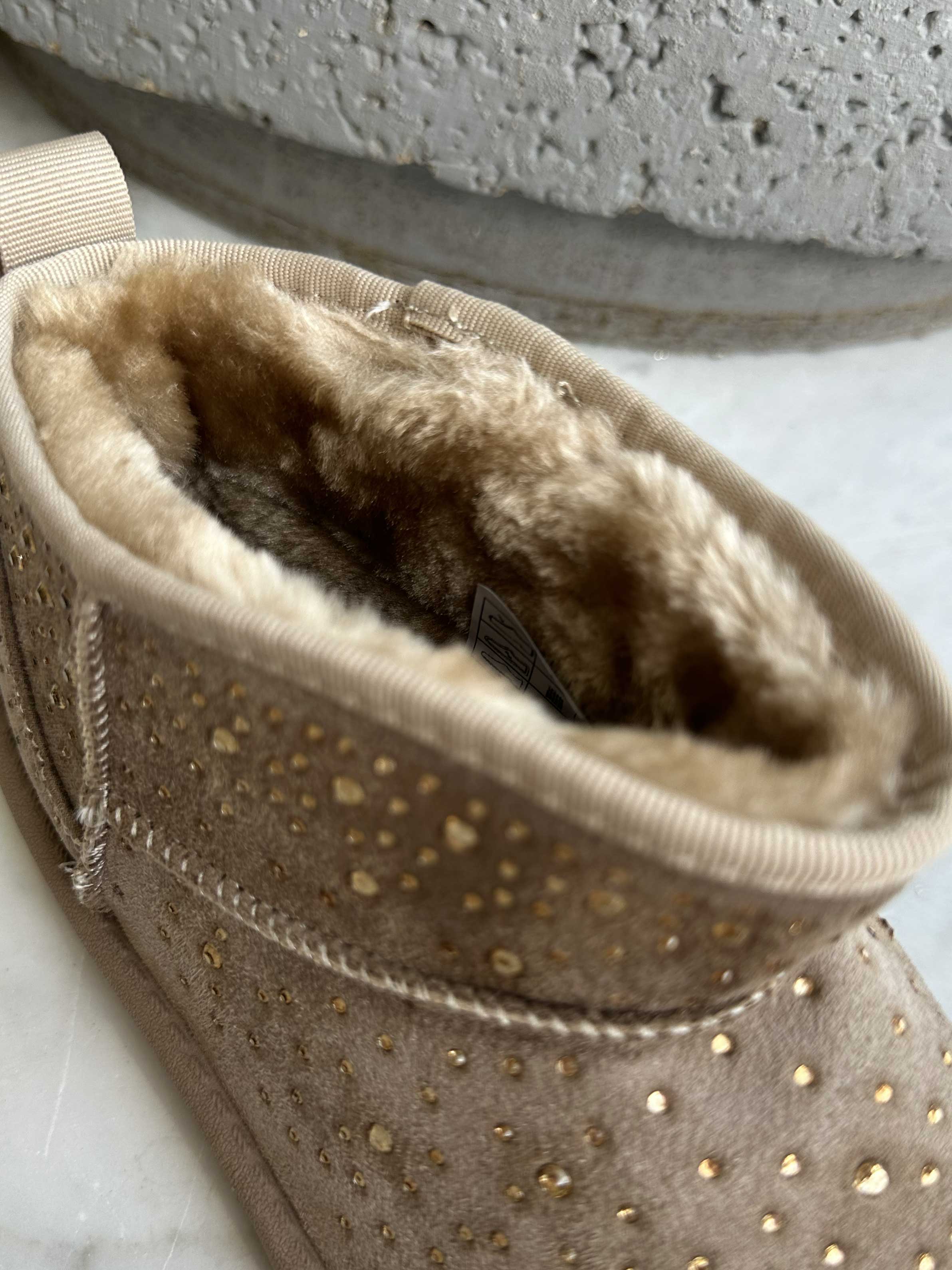 Queen - Låga teddystövlar med fuskpälskant