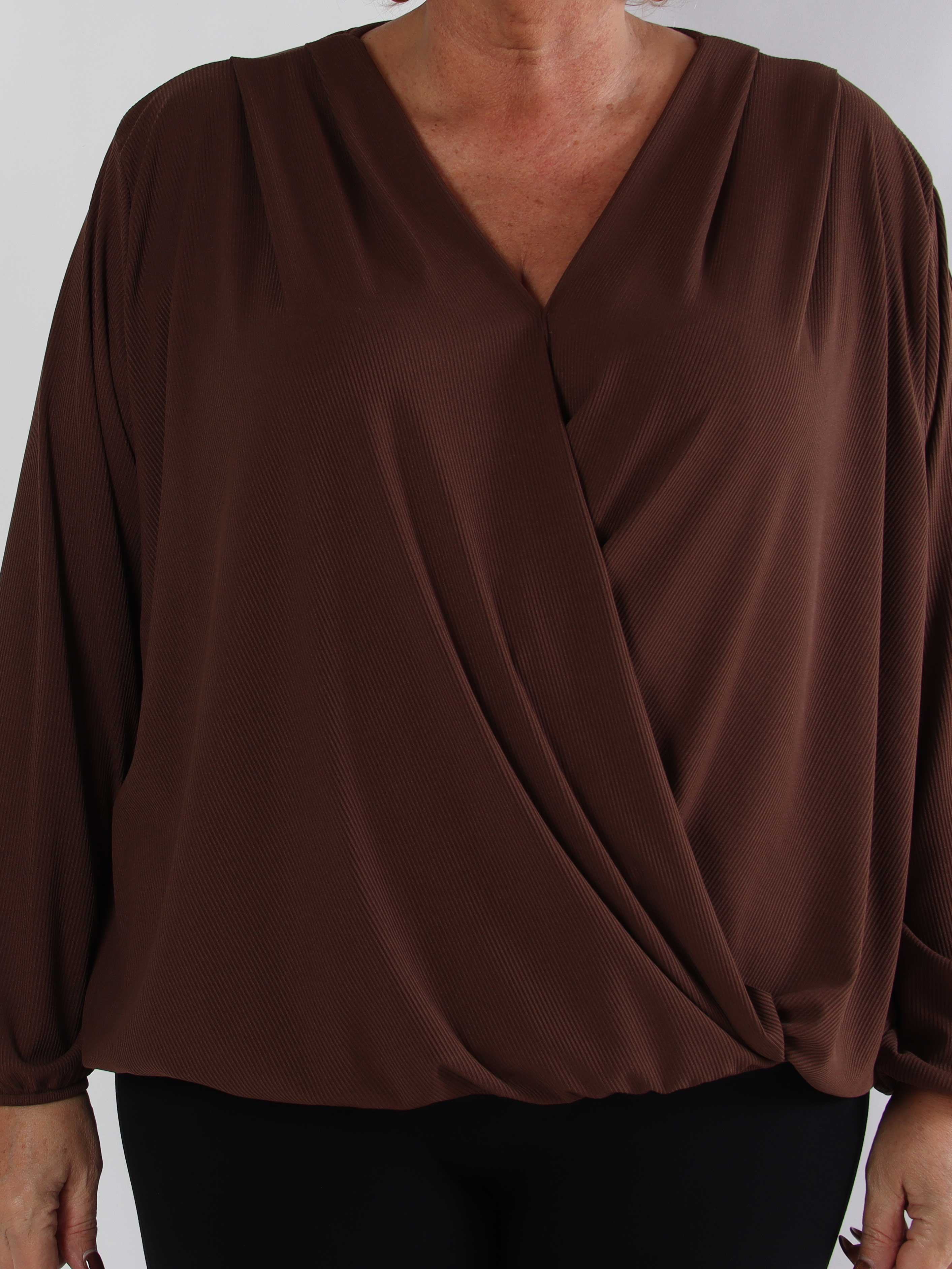 Rakel Plain - Langærmet plus size bluse i ribbet stof