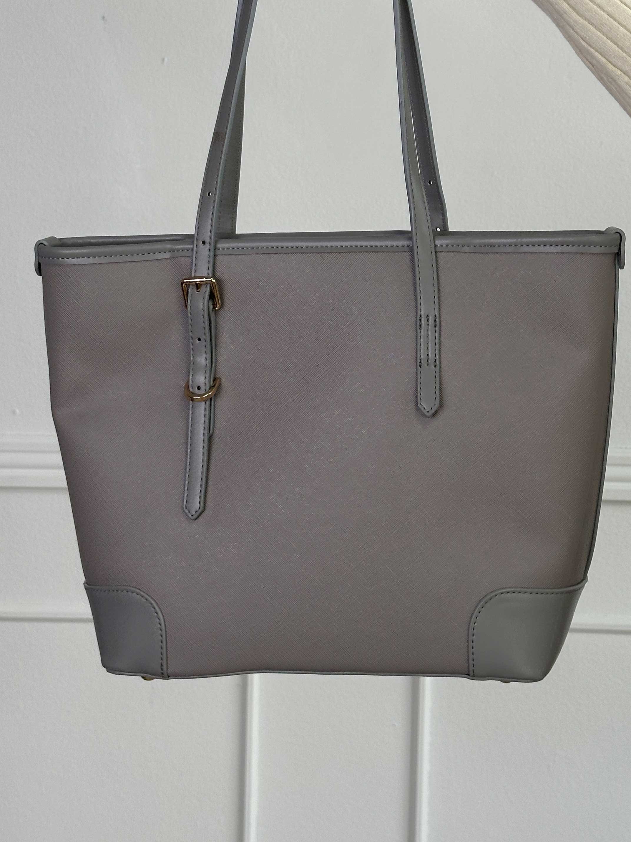 Randi - Shopper bag med justerbara axelband