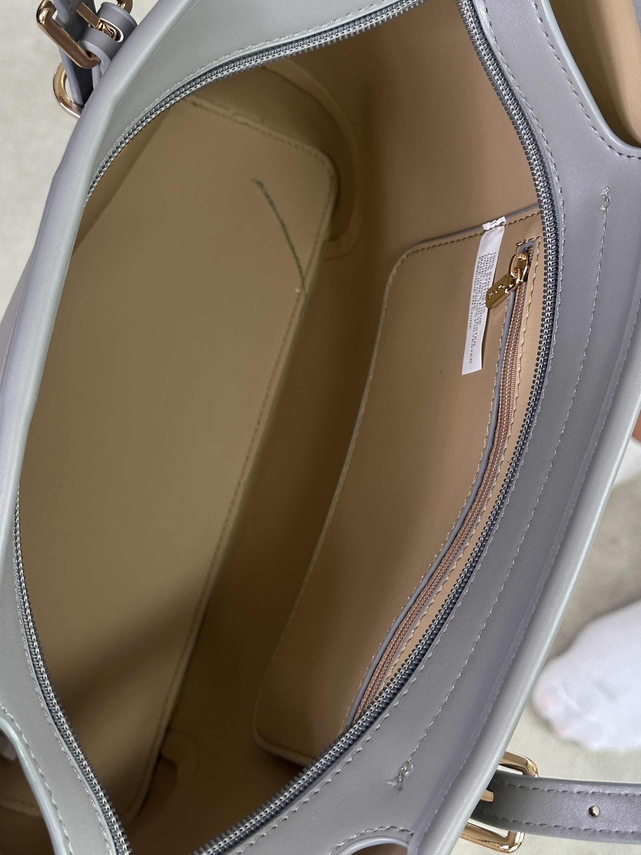 Randi - Shopper bag med justerbara axelband