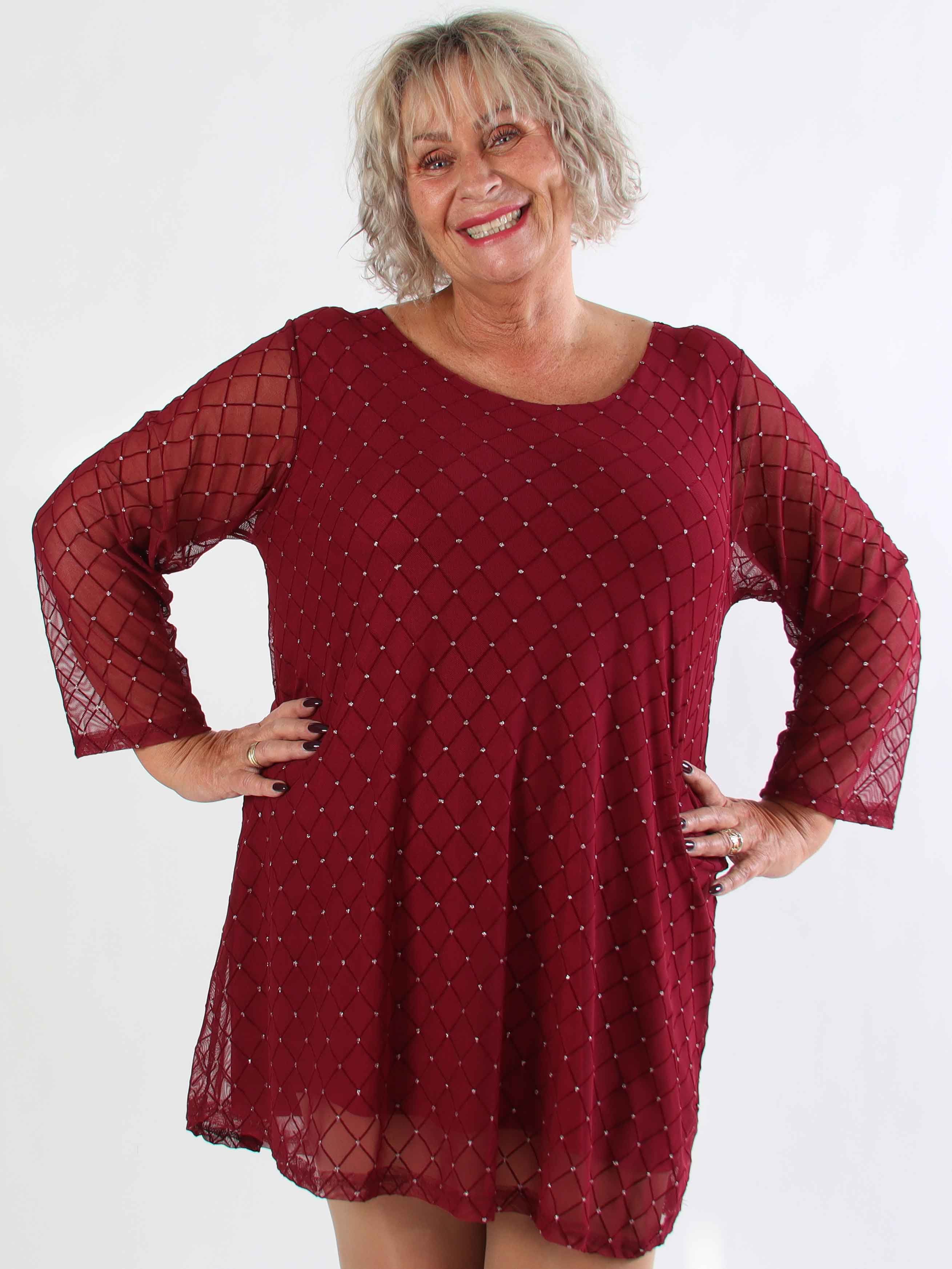 Ritte - Långärmad plus size meshklänning med glitterdetaljer