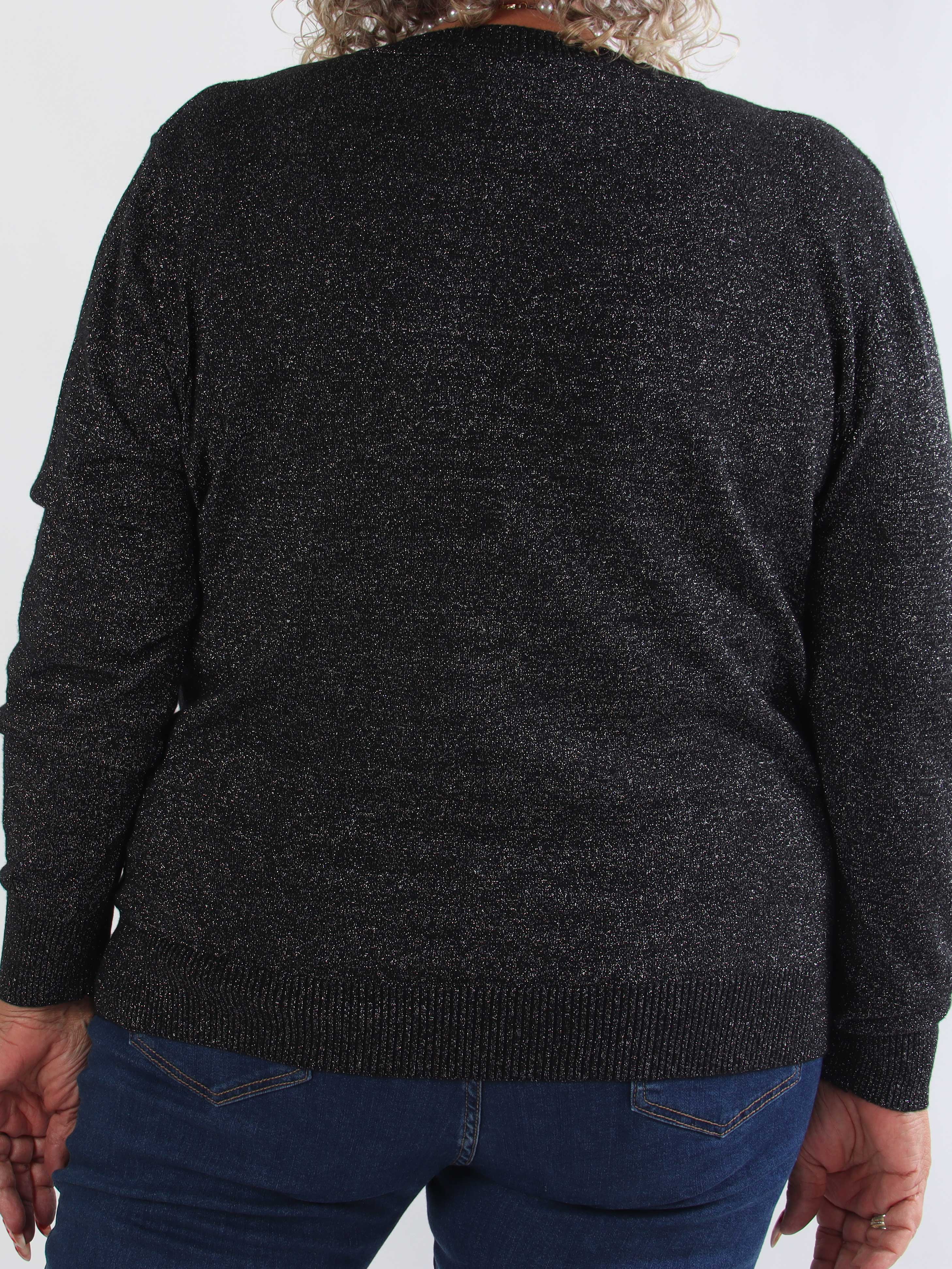 Ronja - Feminin strikbluse med fine glittertråde og en elegant V-udskæring