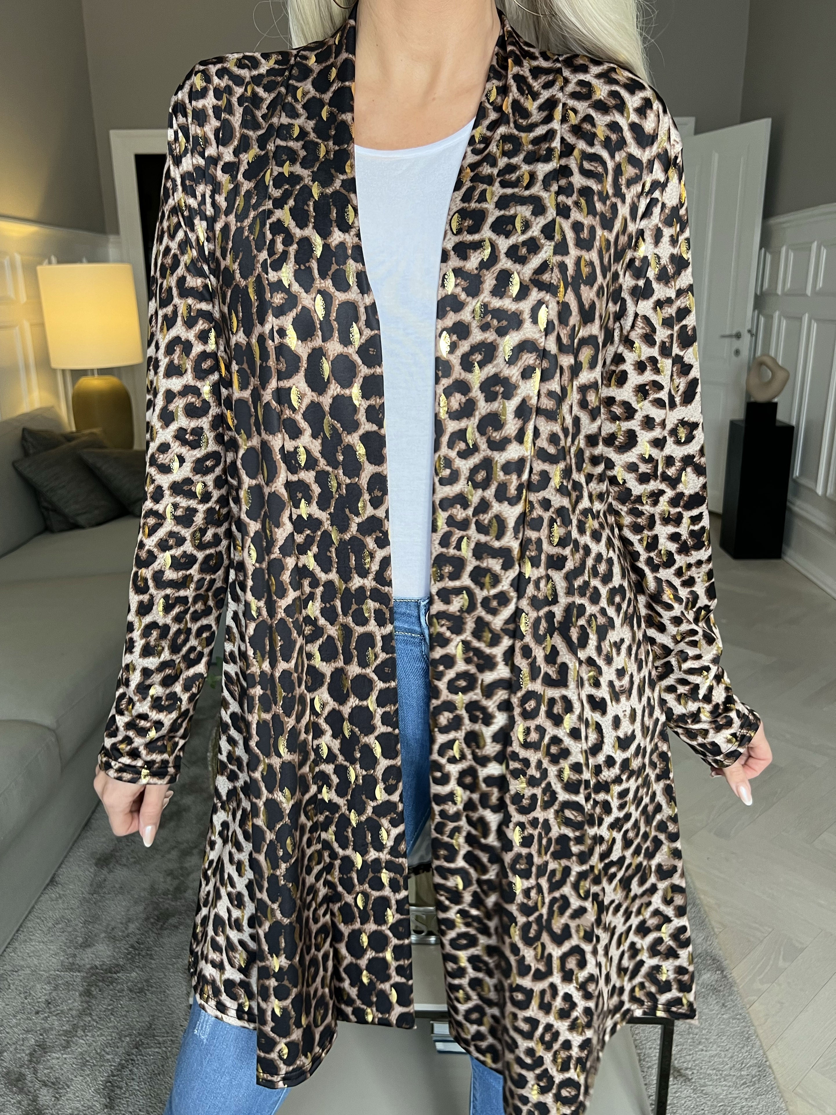 Rosa Animal - Elastisk kofta med tryck