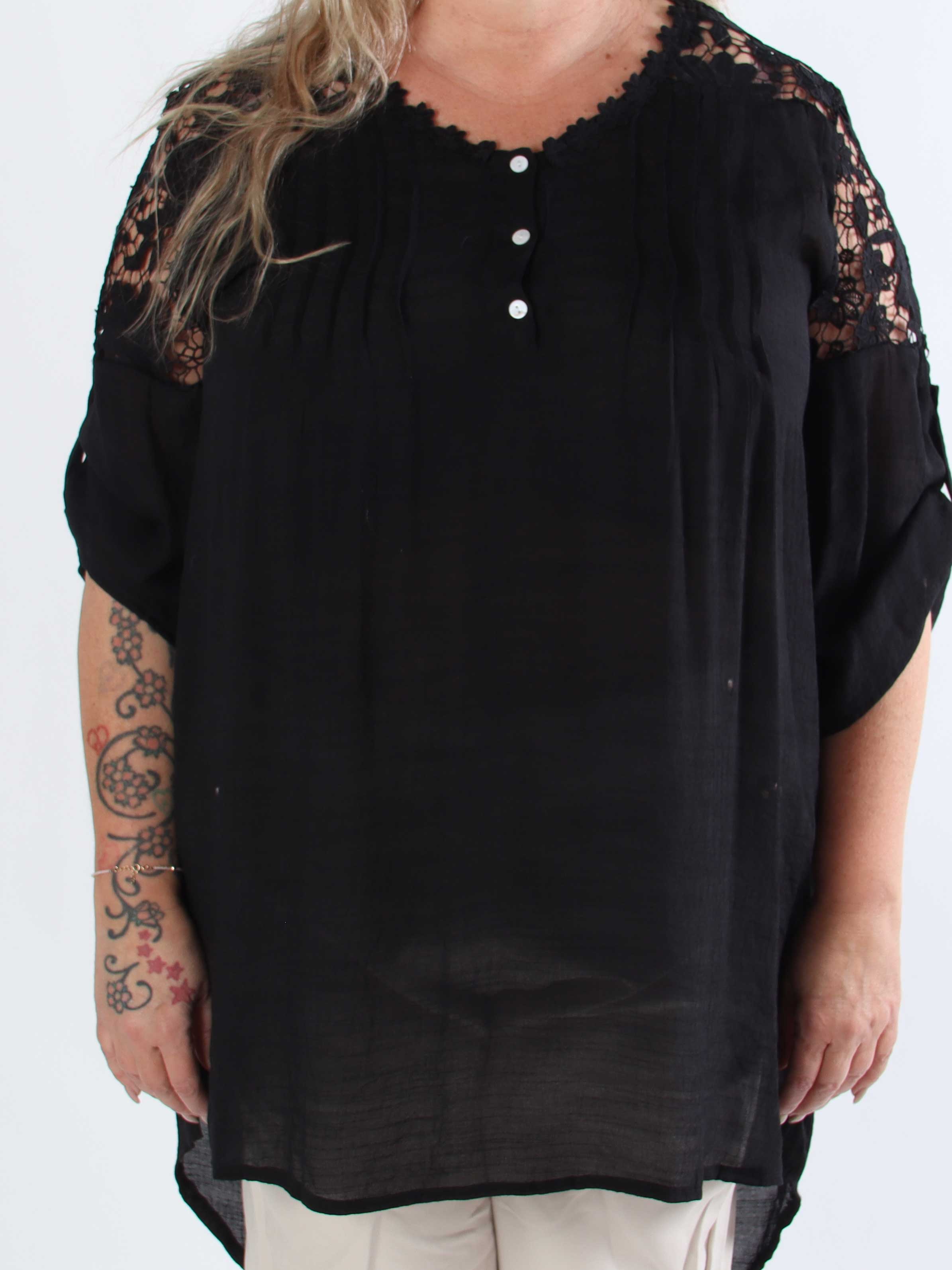 Rosalie - Söt feminin plus size-tunika med broderad rygg