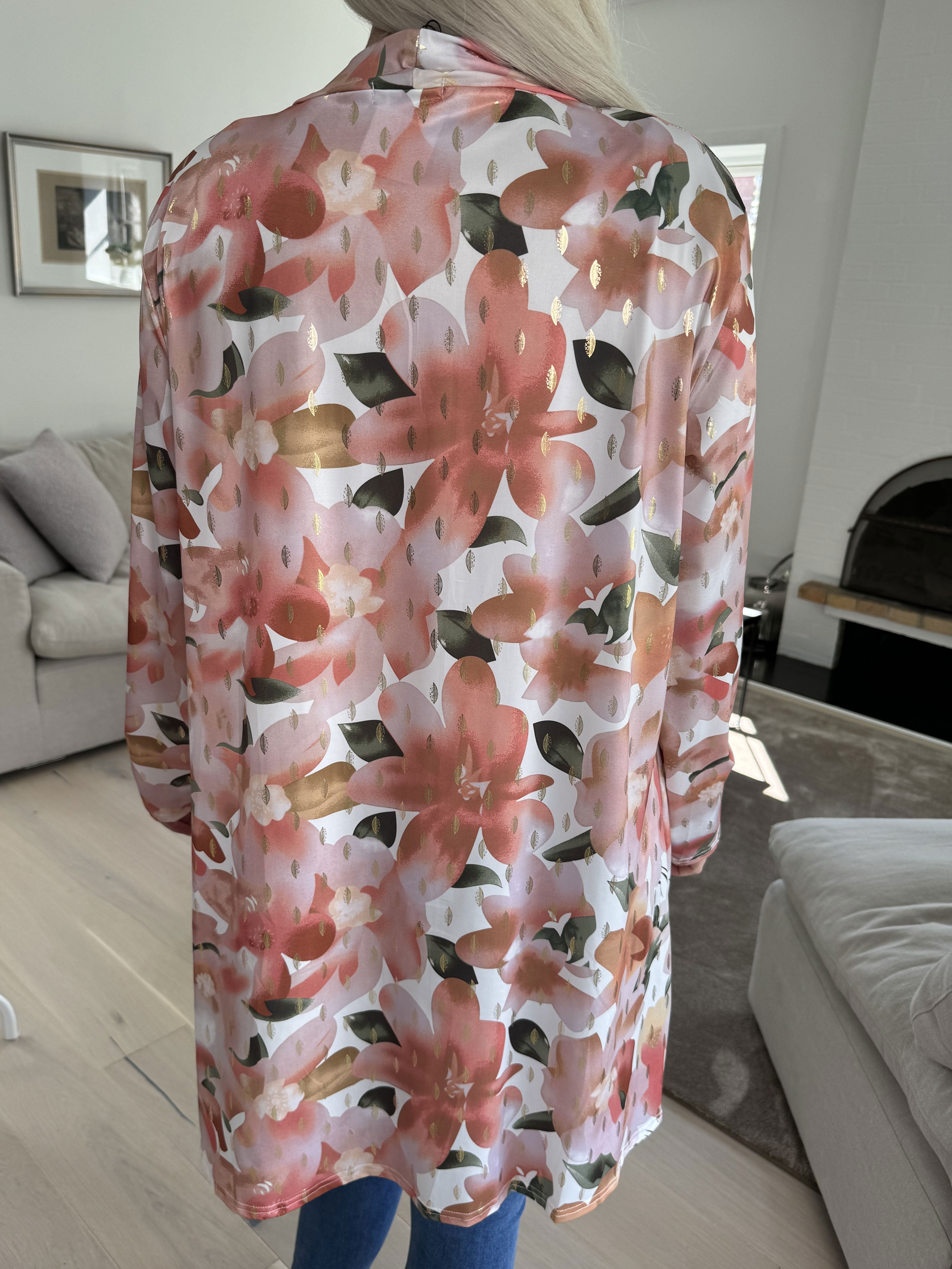 Rosa Sweet Flower - Elastisk kofta med blommigt tryck