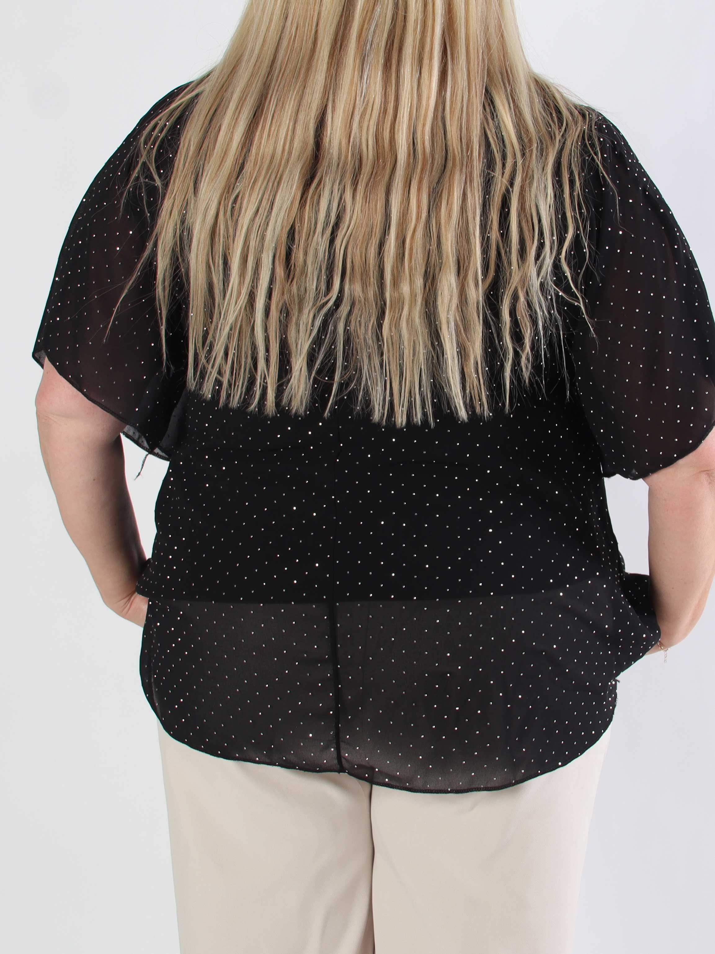 Rosie - Plus size viskos blus med chiffonglager och strass