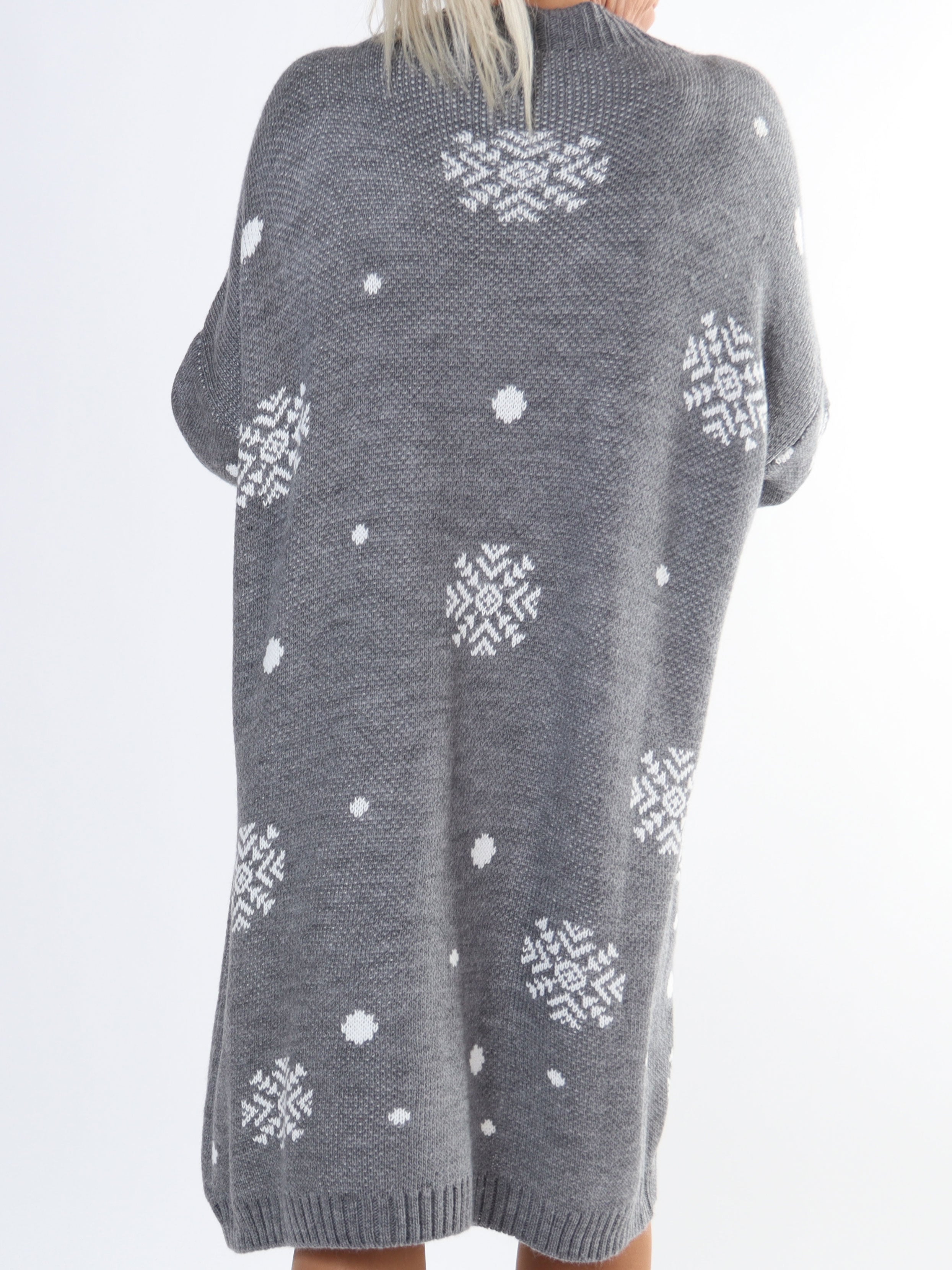 Rudolf - Stickad julklänning i plus size med rudolfmotiv