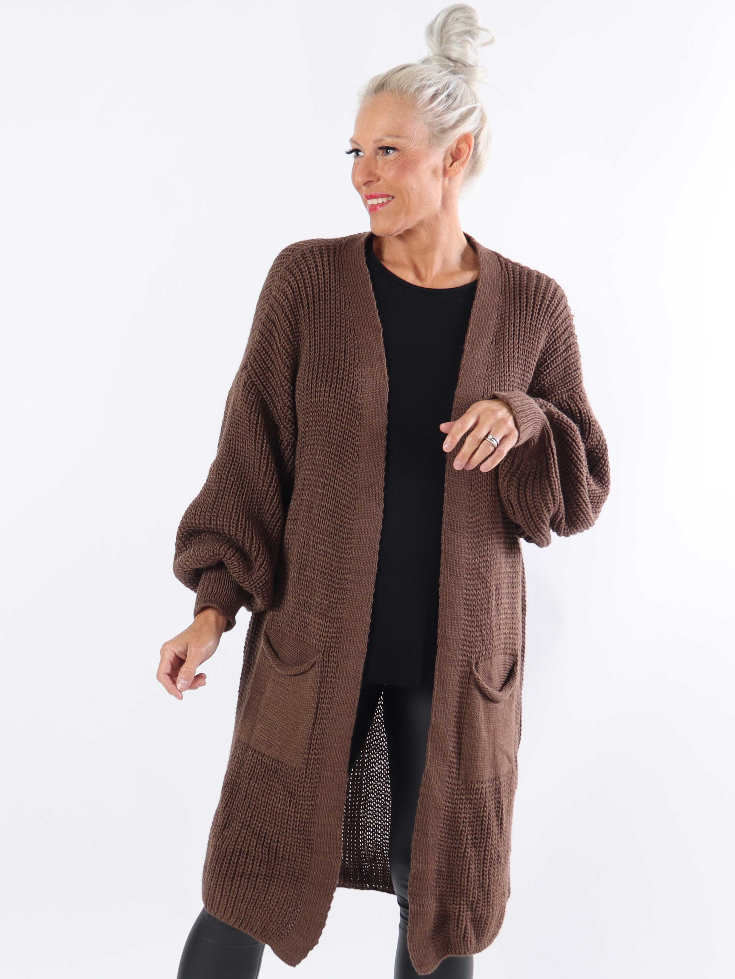 Sally Midi - Stickad kofta i plus size med ballongärmar och fickor