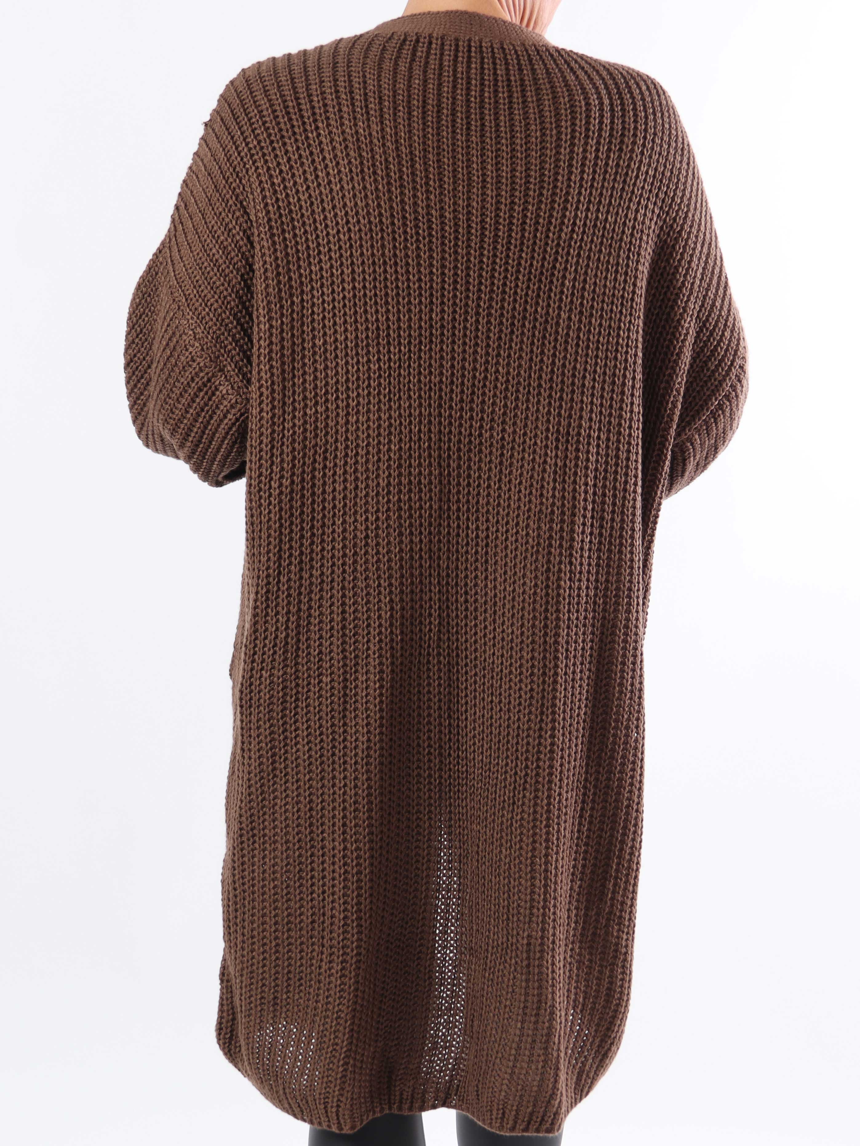 Sally Midi - Stickad kofta i plus size med ballongärmar och fickor