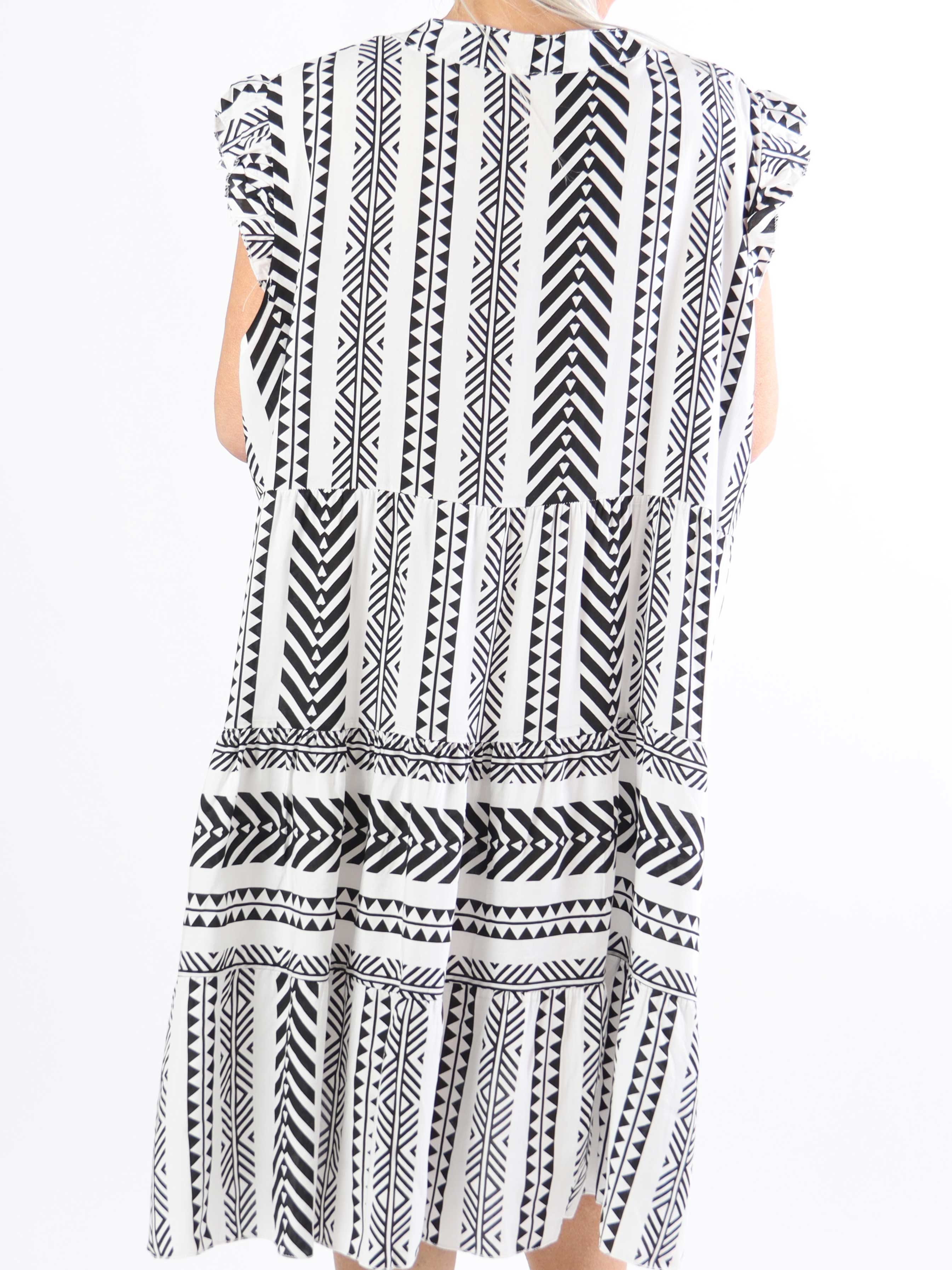 Samiya - Söt klänning i plusstorlek med motiv