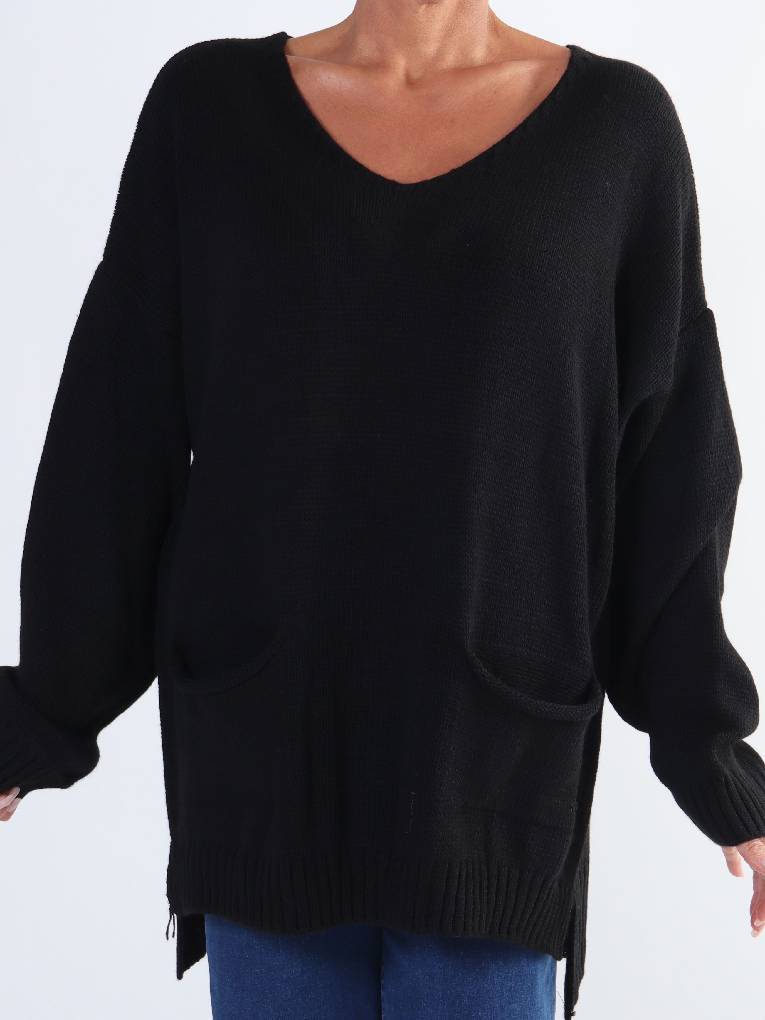 Shaima - Simpel plus sized tröja med fickor