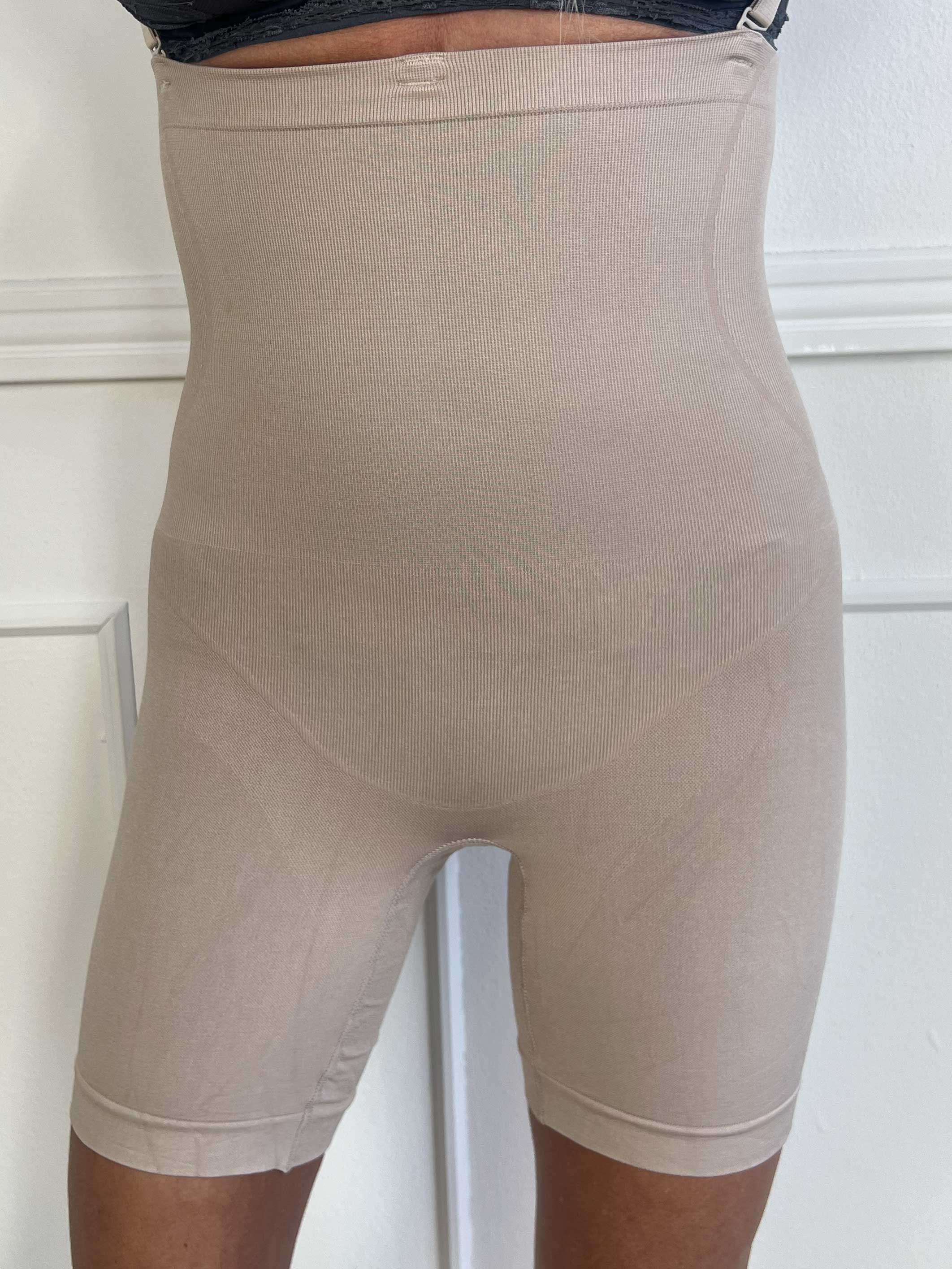 Shape Up Shorts - Shorts som stramar åt