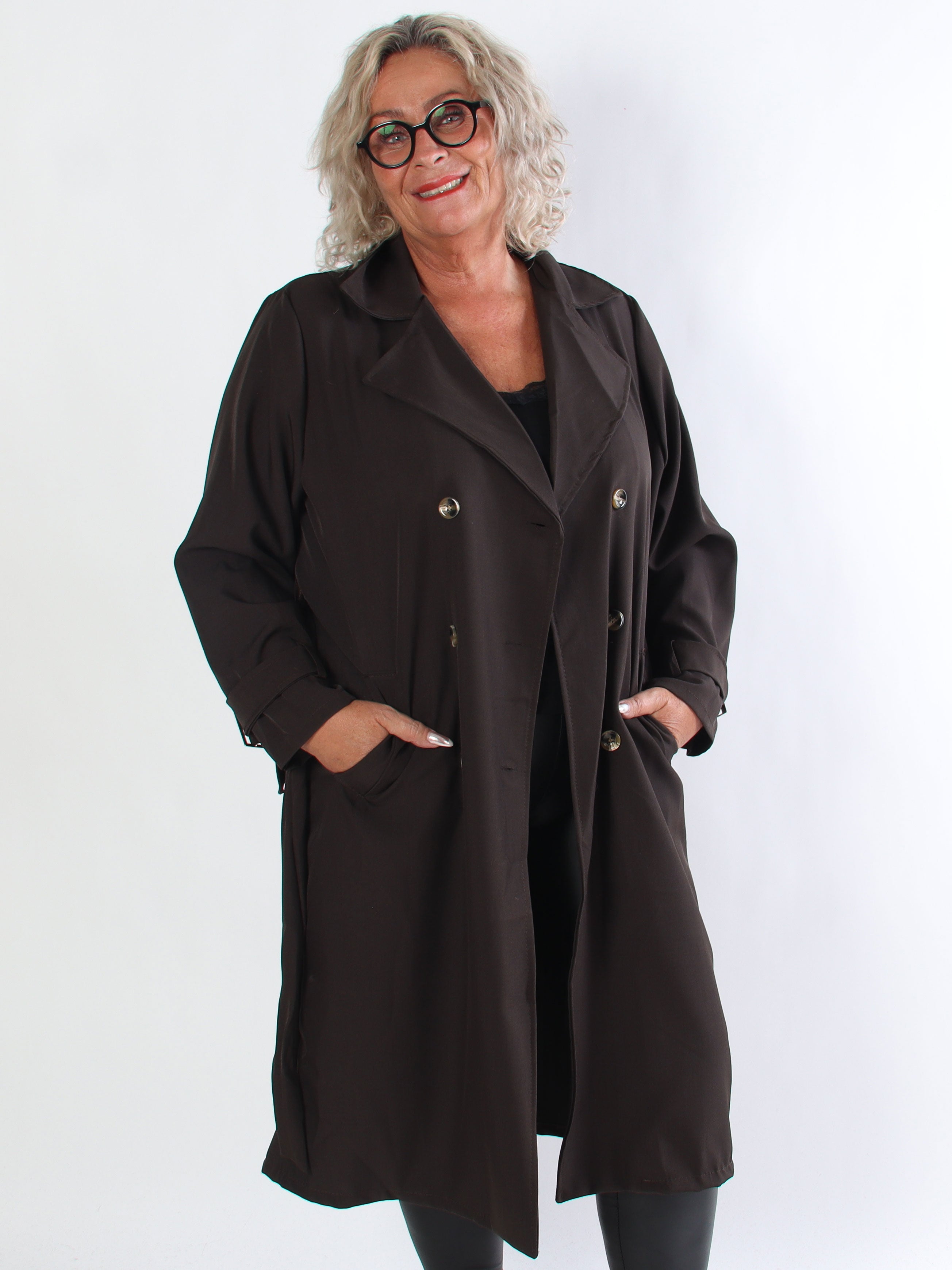 Sharpay - Lätt trenchcoat i plusstorlek med knytband