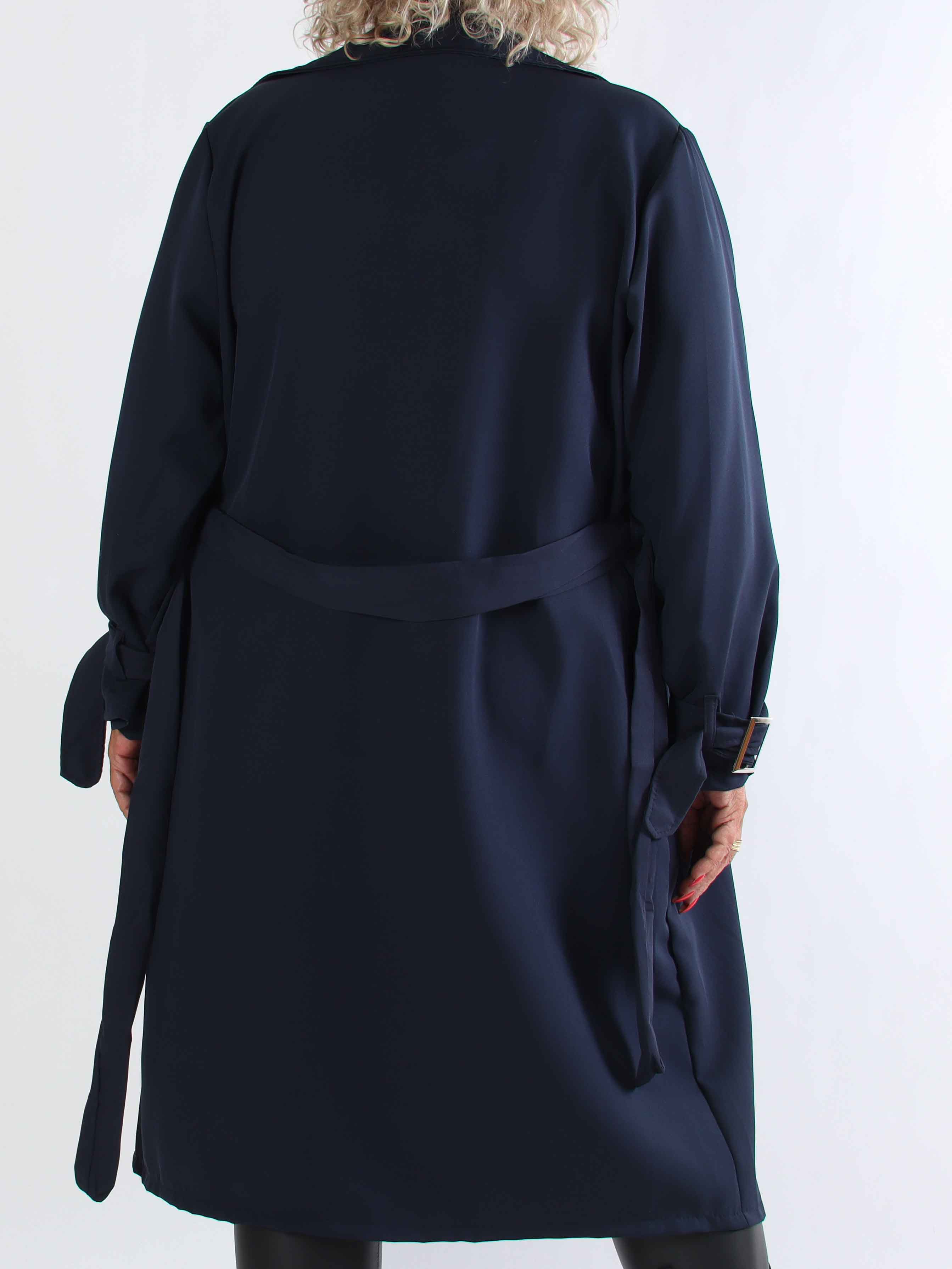 Sharpay - Lätt trenchcoat i plusstorlek med knytband