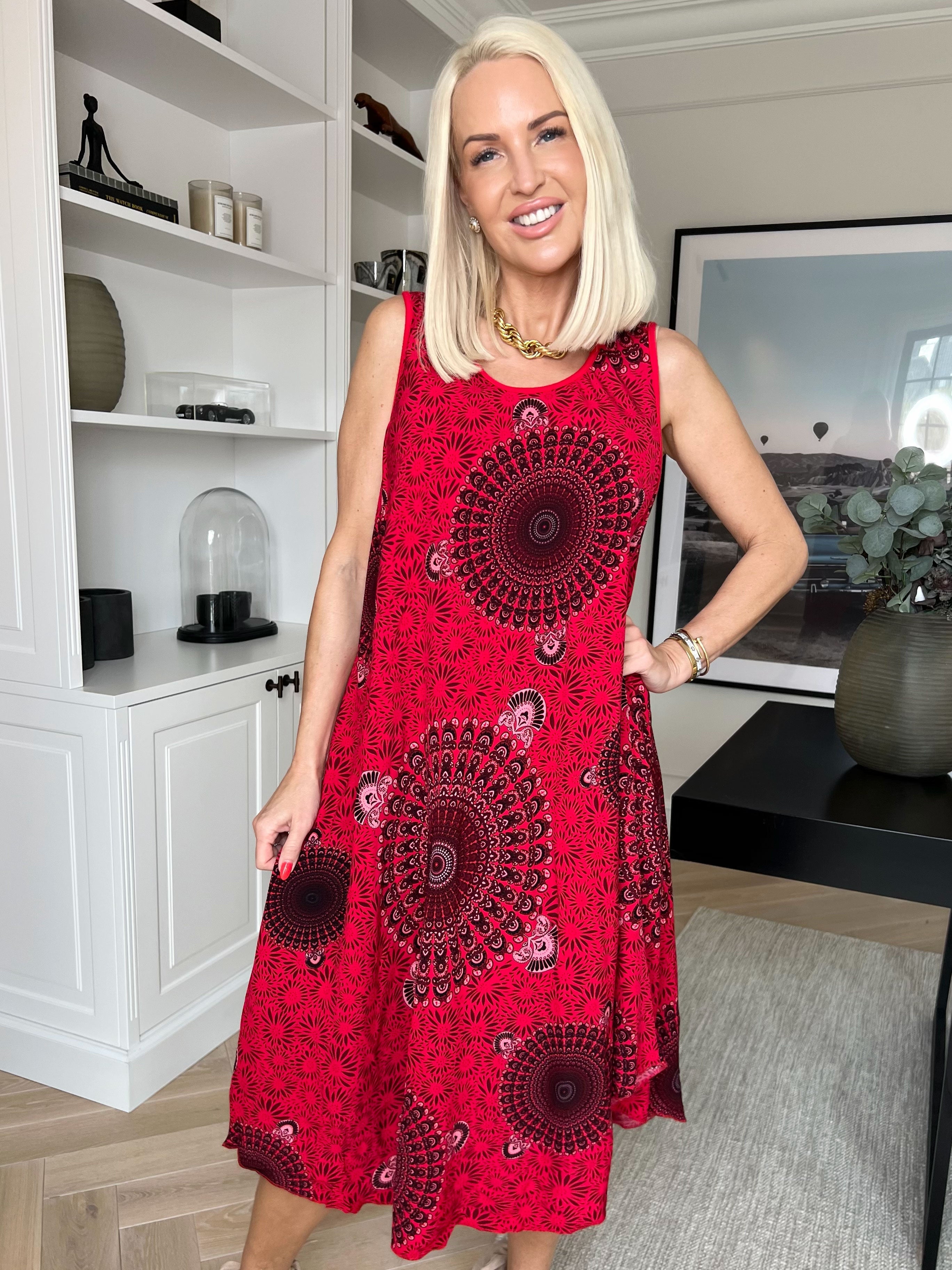 Sienna - Mønstret kjole i blød viskose med flatterende A-facon