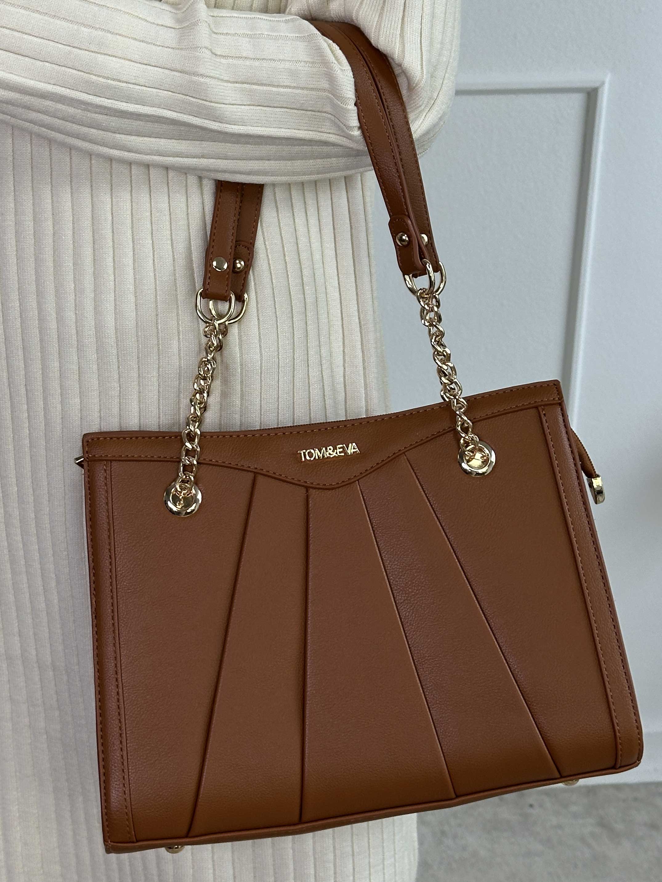 Sigun - Axelväska med medföljande rem till crossbody