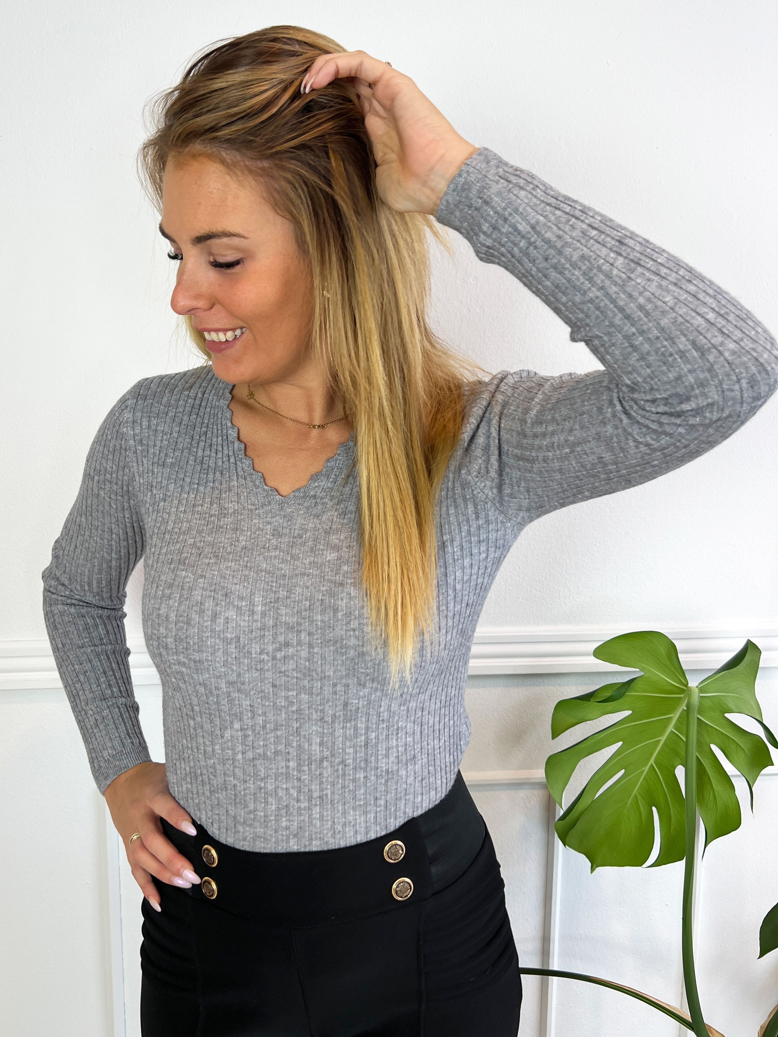 Simona - Mjuk ribbad tröja