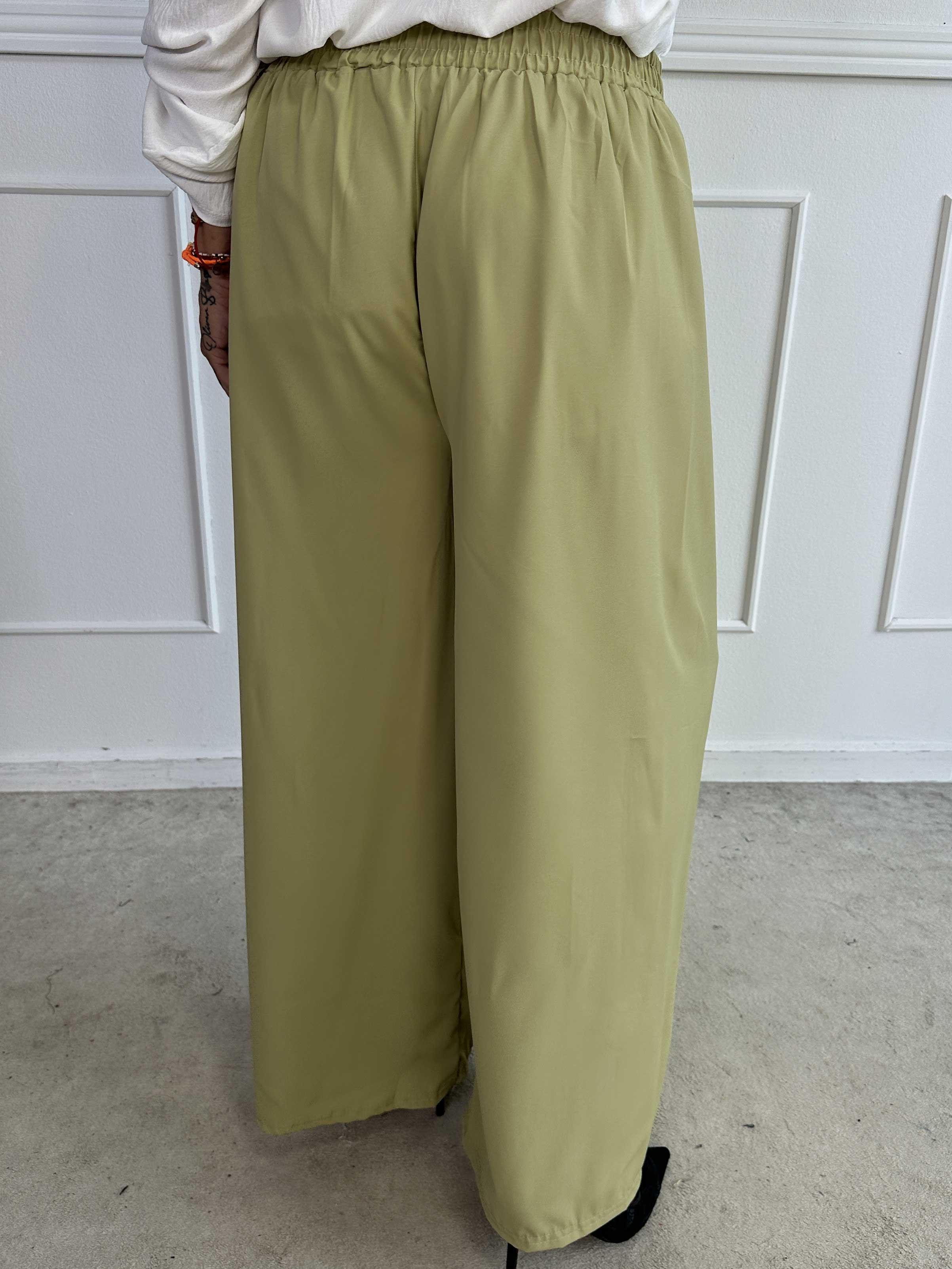 Sizune - Stilrena byxor med silverspänne i midjan