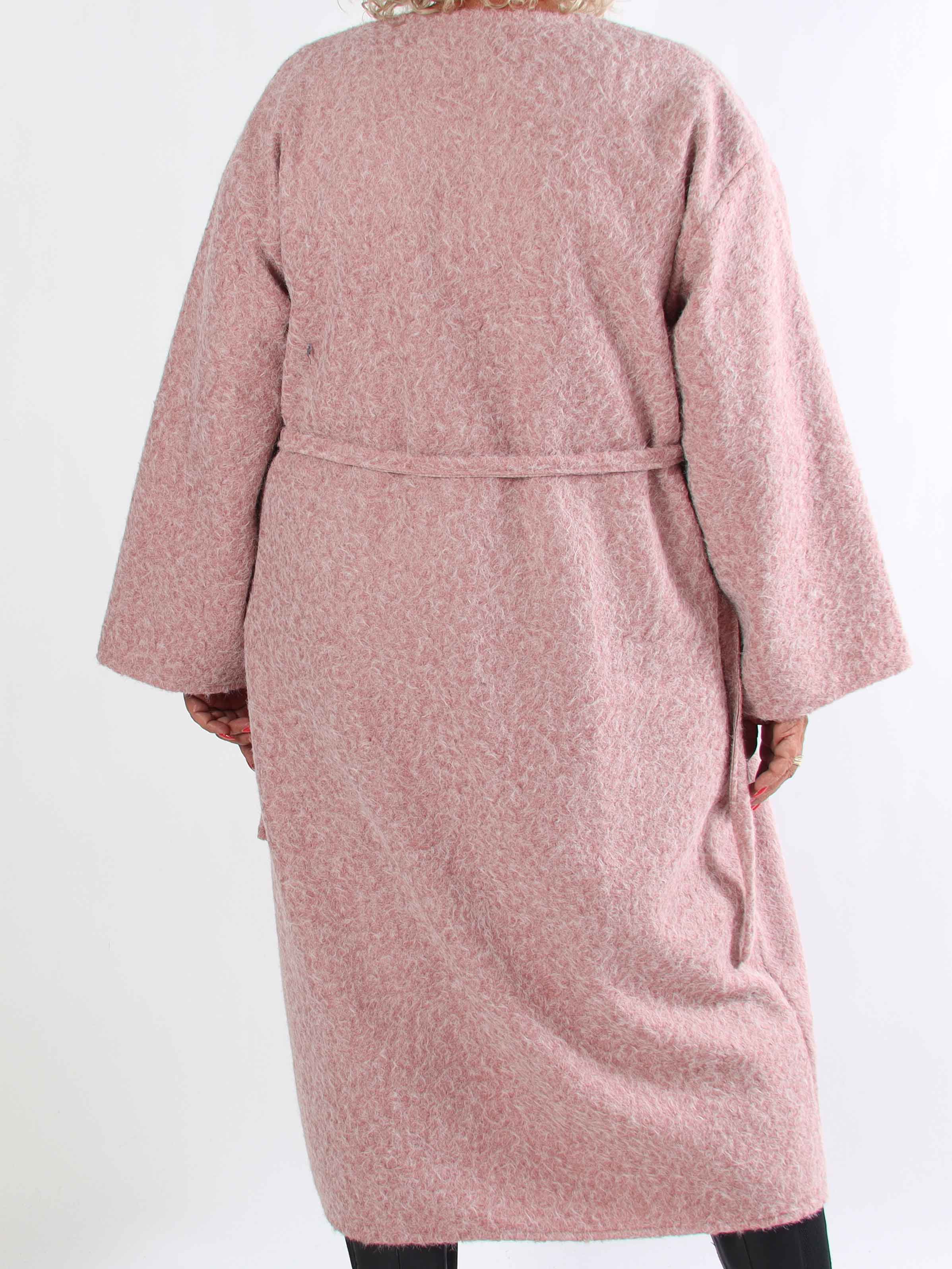 Solrun - Mjuk kappa med stor guldknapp och skärp