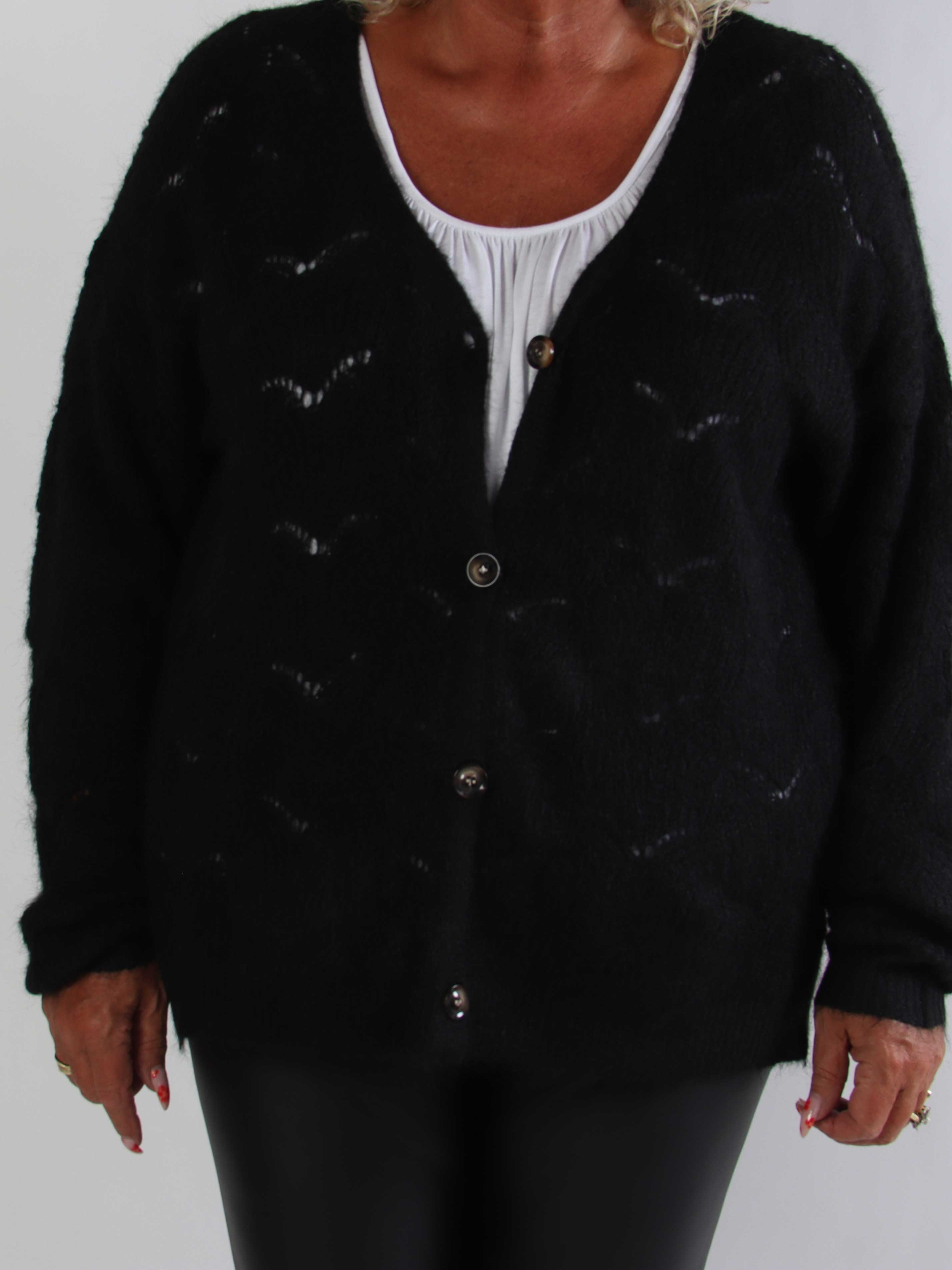 Sora - Blød og fluffy strikcardigan med fint hulmønster og knaplukning