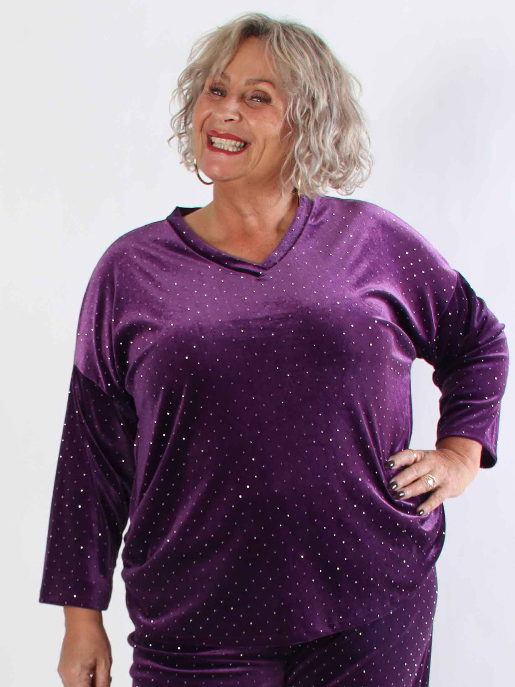 Sparkling - Blødt velour plus size sæt med skinnede sten