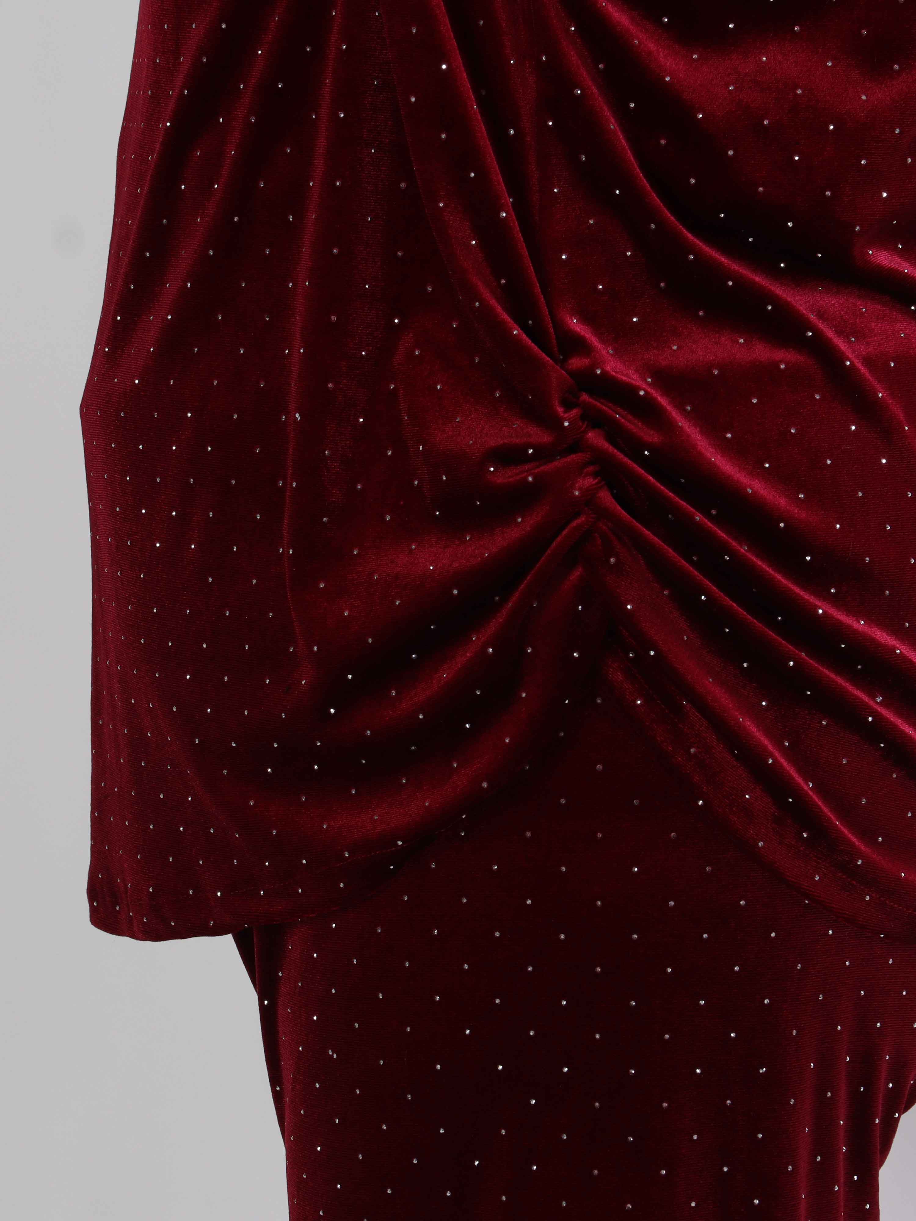 Sparkling - Blødt velour plus size sæt med skinnede sten