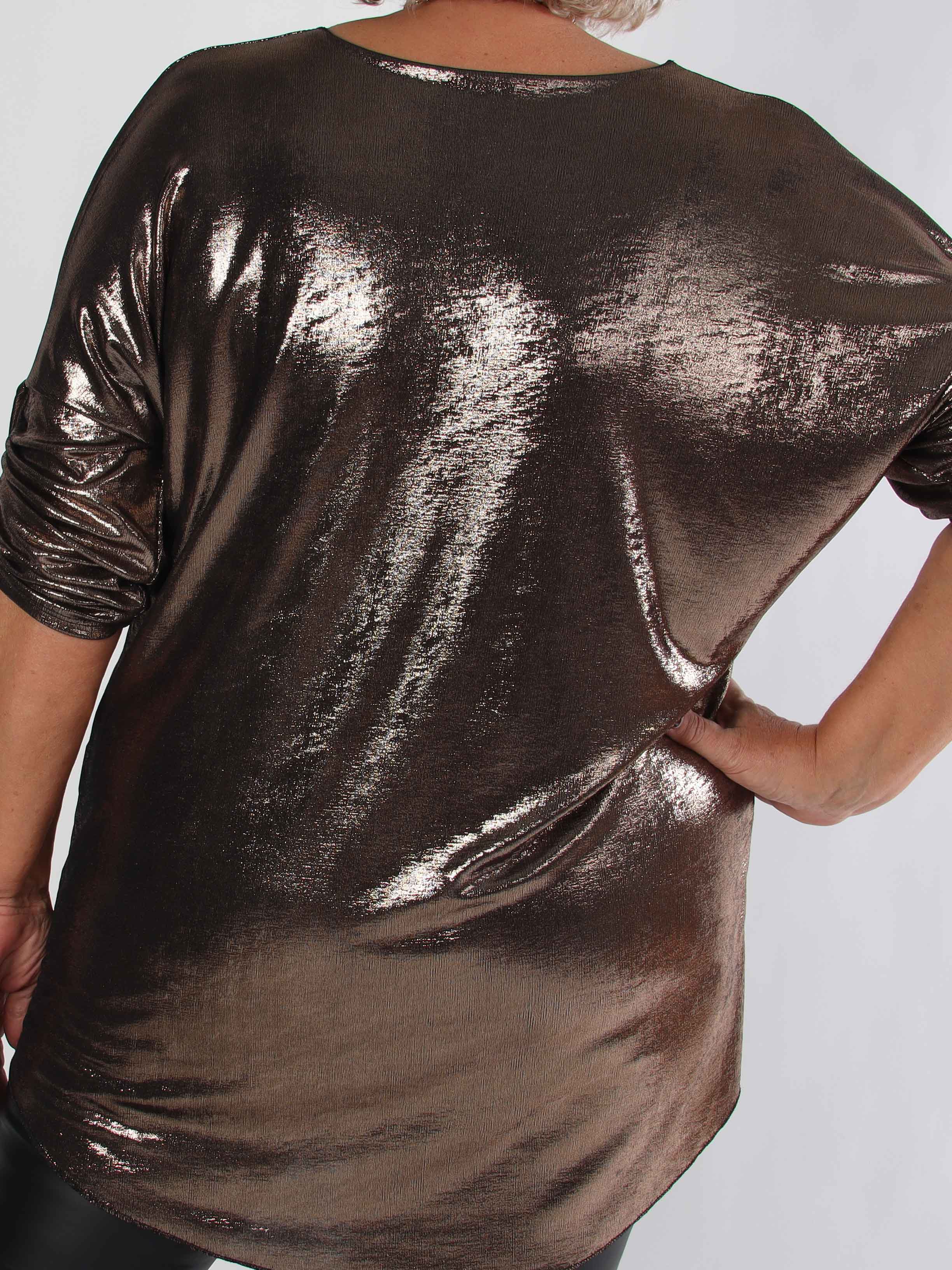 Subira - Glansig plus size tunika med v-ringning