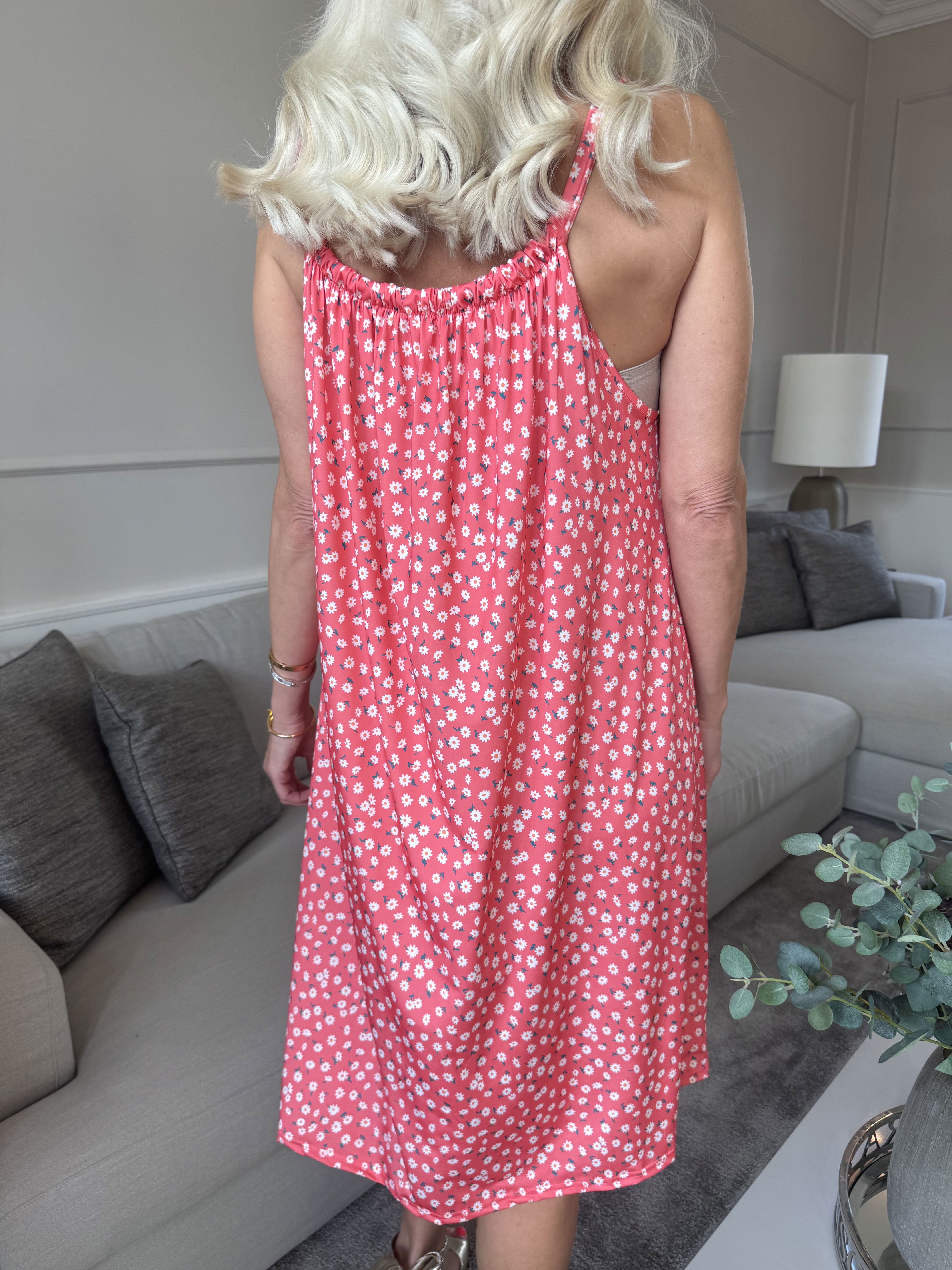 SunLove Small Flower - Klänning med elastiskt band och blommigt tryck