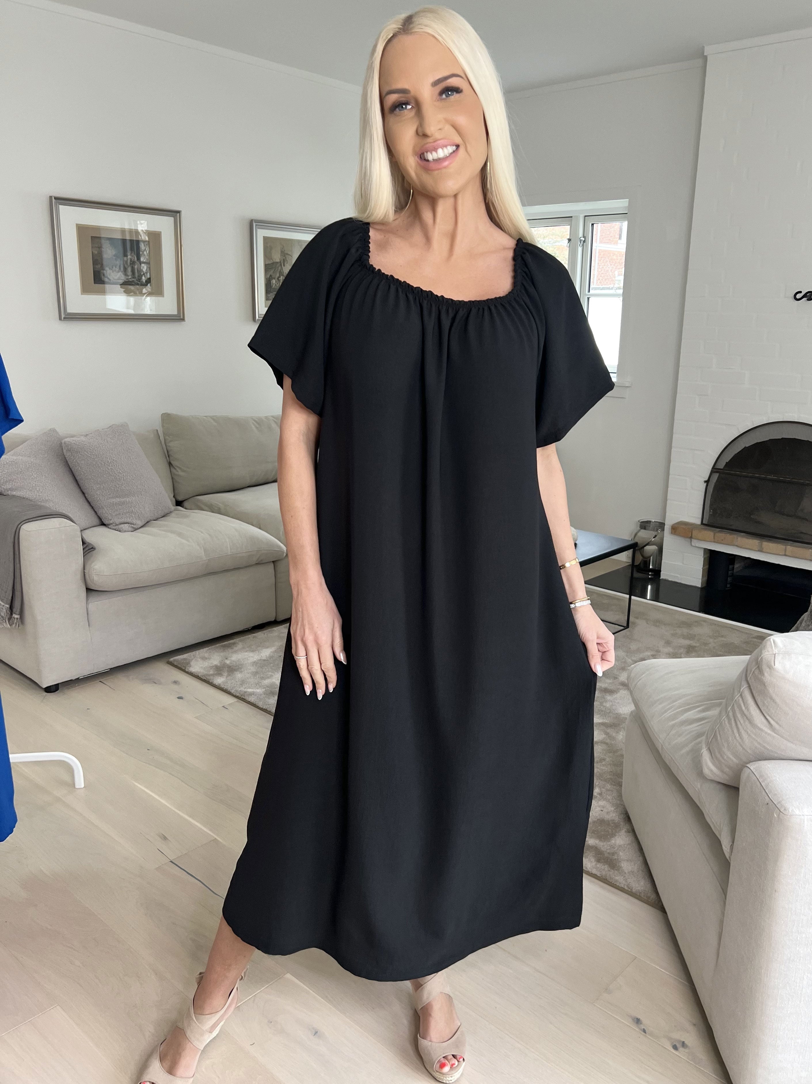 Taima - Lång enfärgad klänning med resår i nederkant