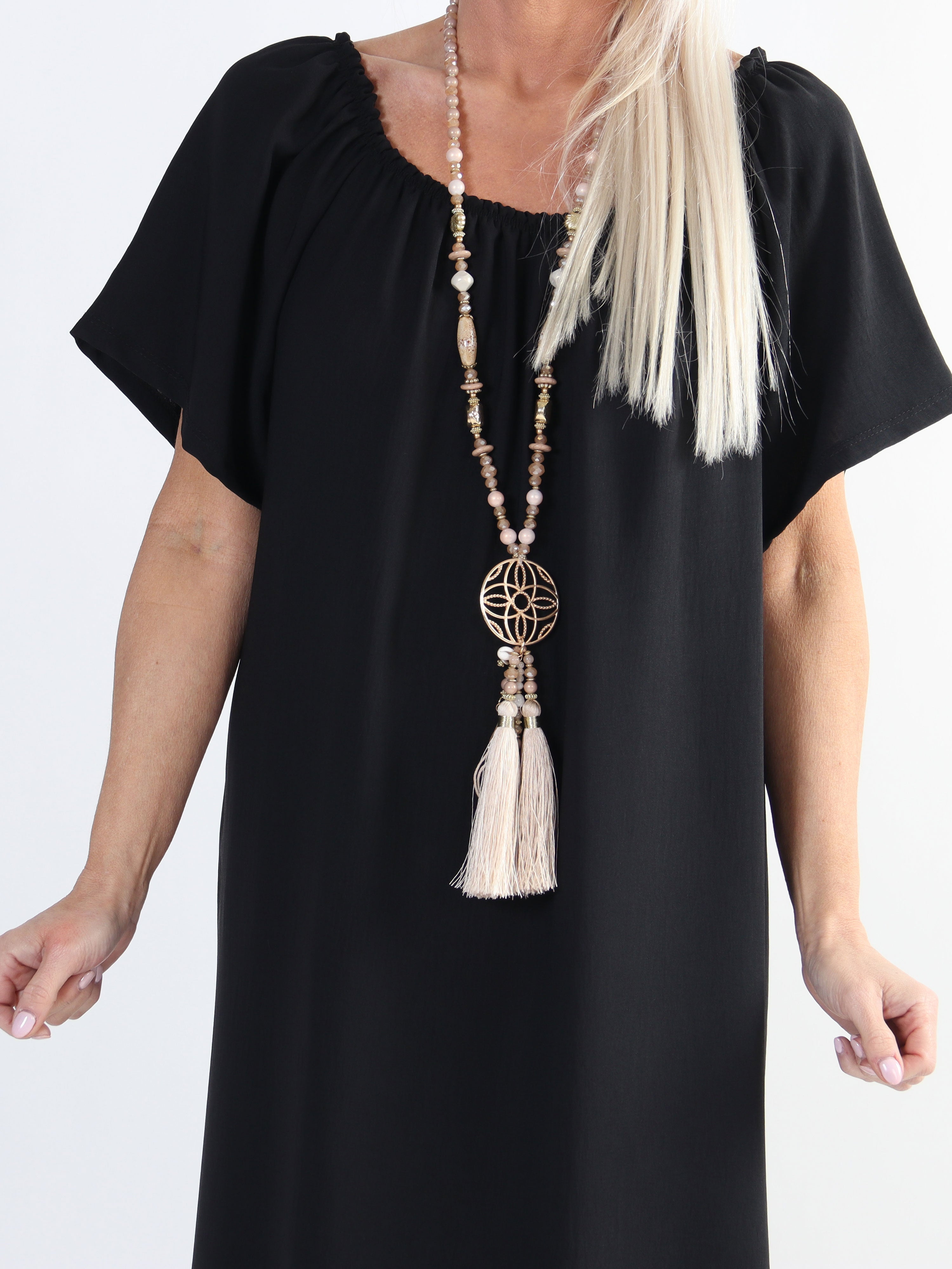 Taima - Lång enfärgad plus size-klänning med resår i nederkant