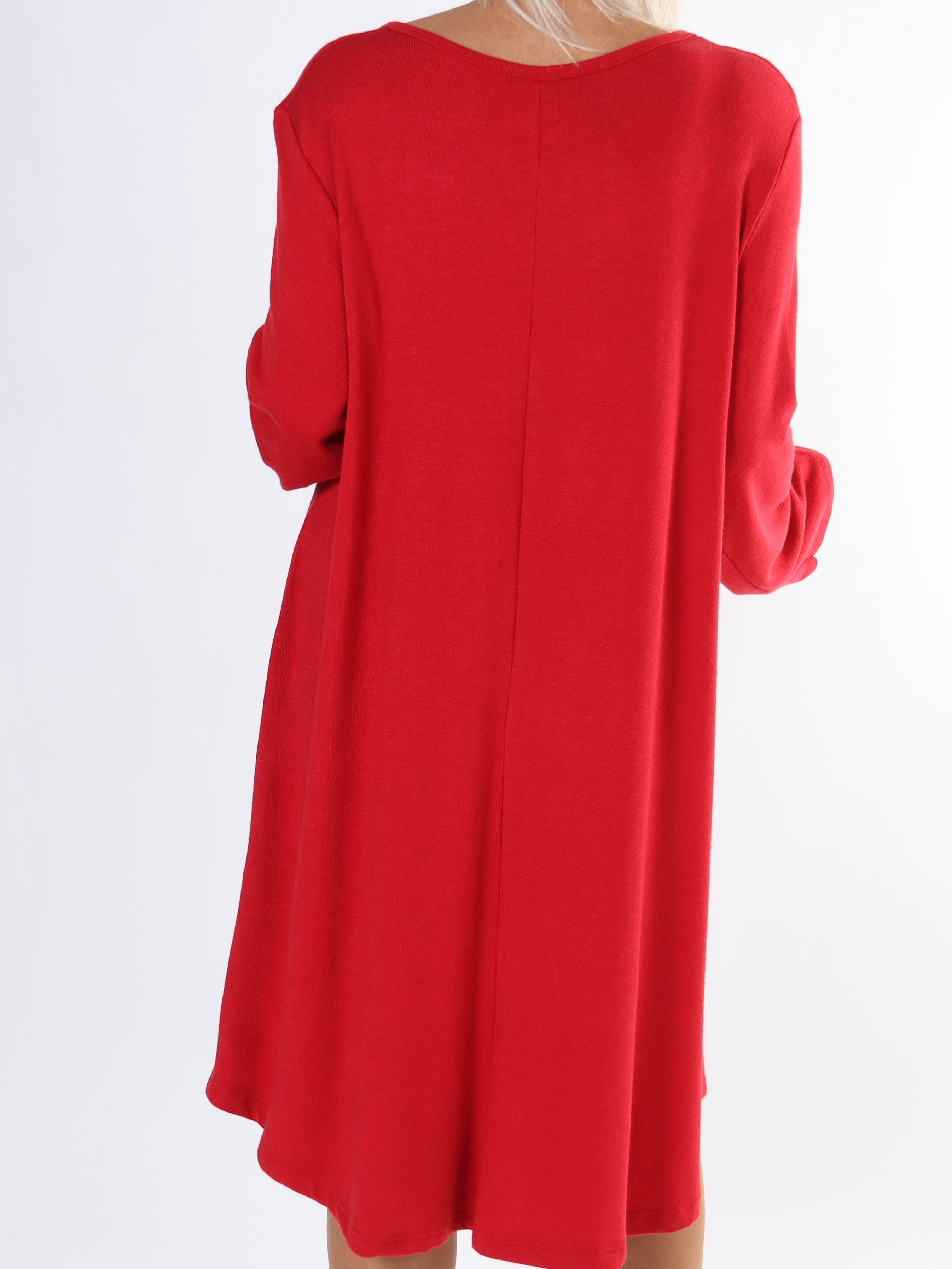 Talia - Klänning i viskos med kattmönster i viskos för större storlekar