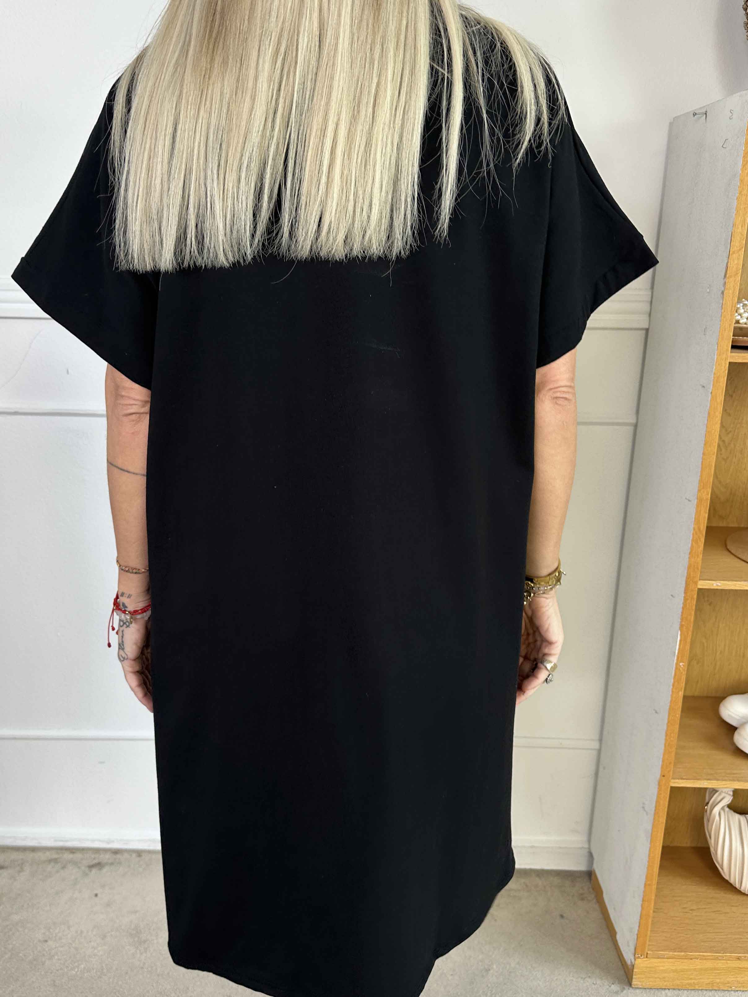 Tasmine - Brooklyn t-shirtklänning i mjuk bomull