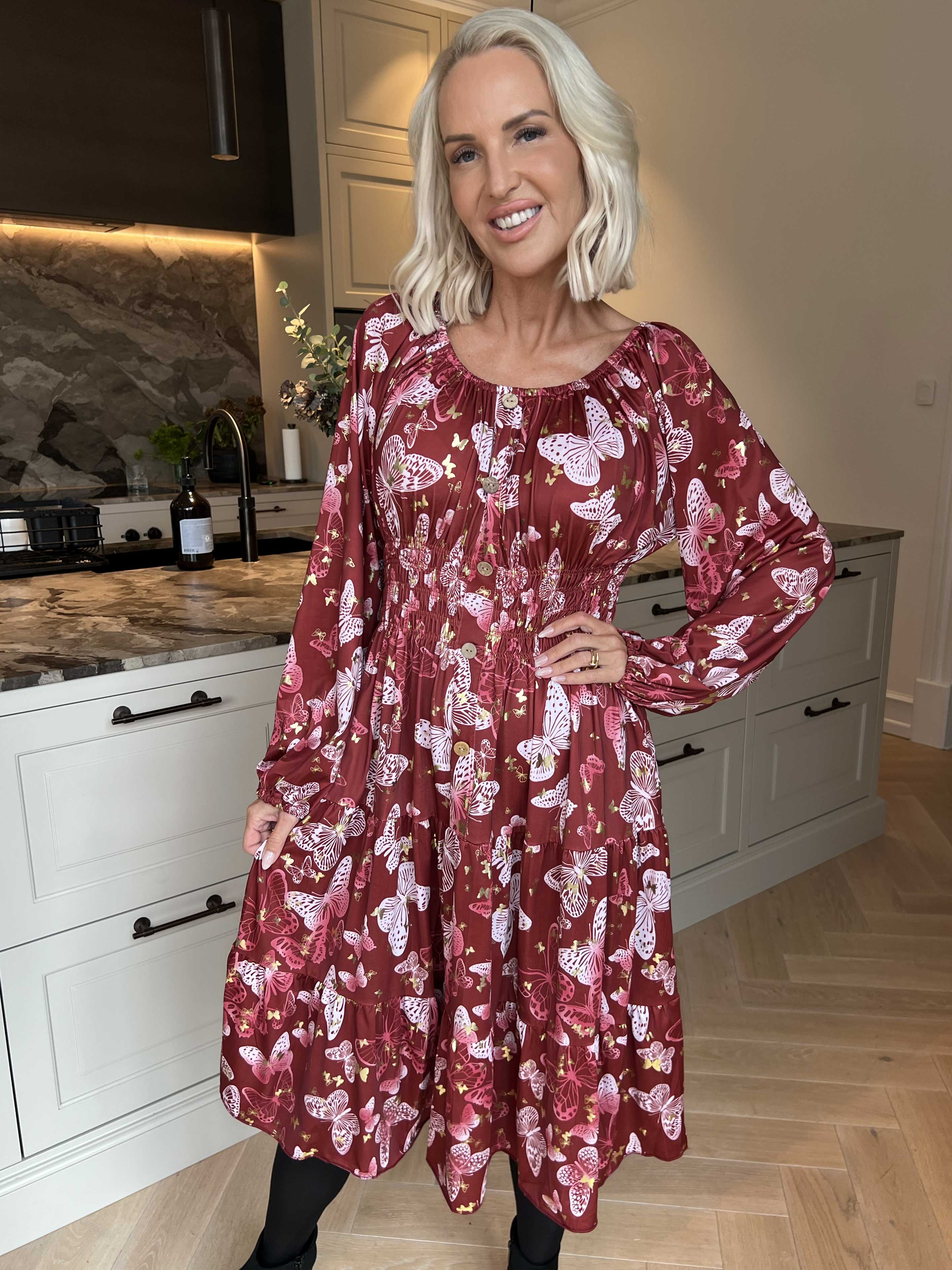 Tea Butterfly L/S - Klänning med resår i midjan och fjärilstryck