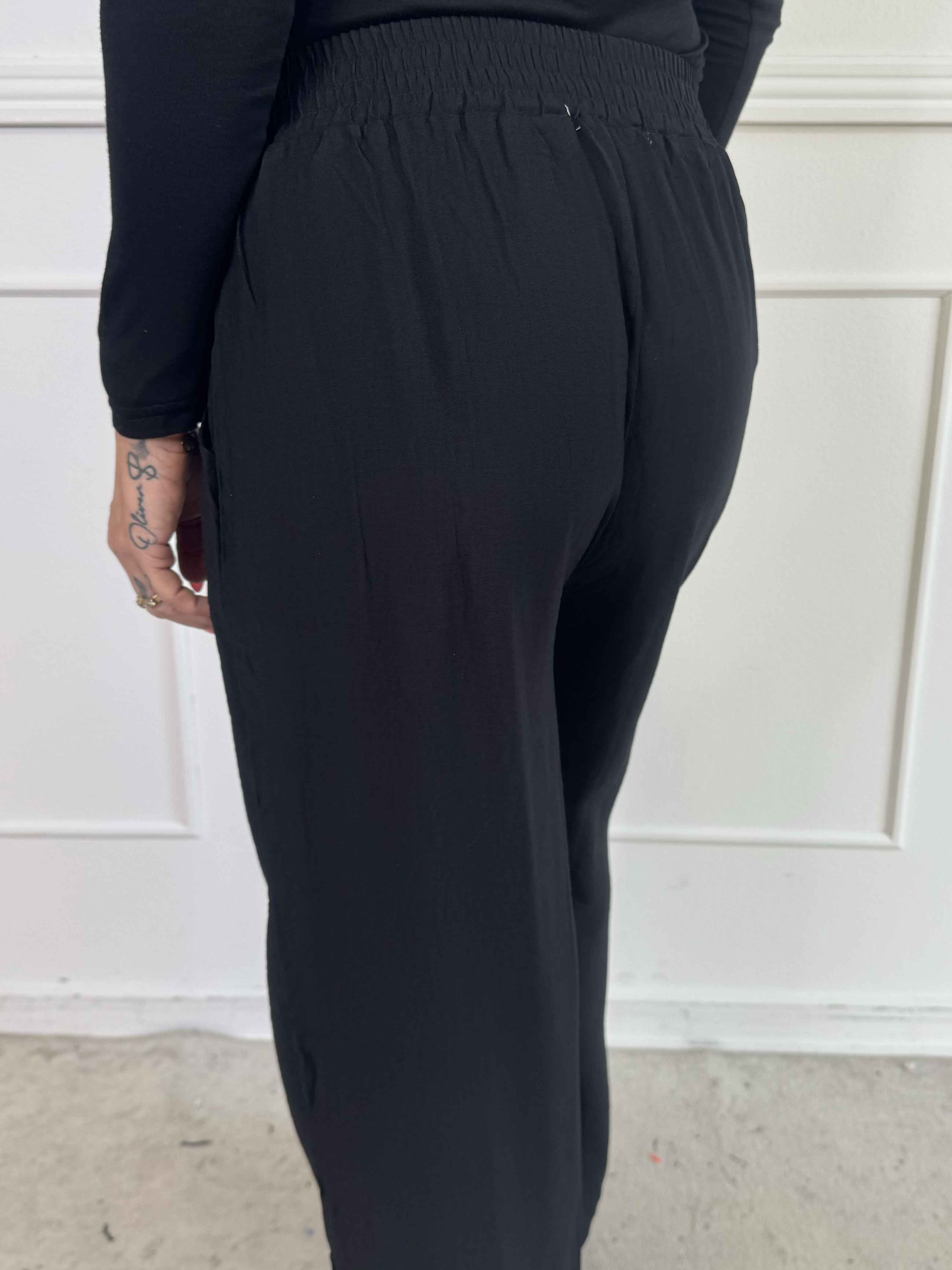 Tyra - Løse bukser i en viskoseblanding