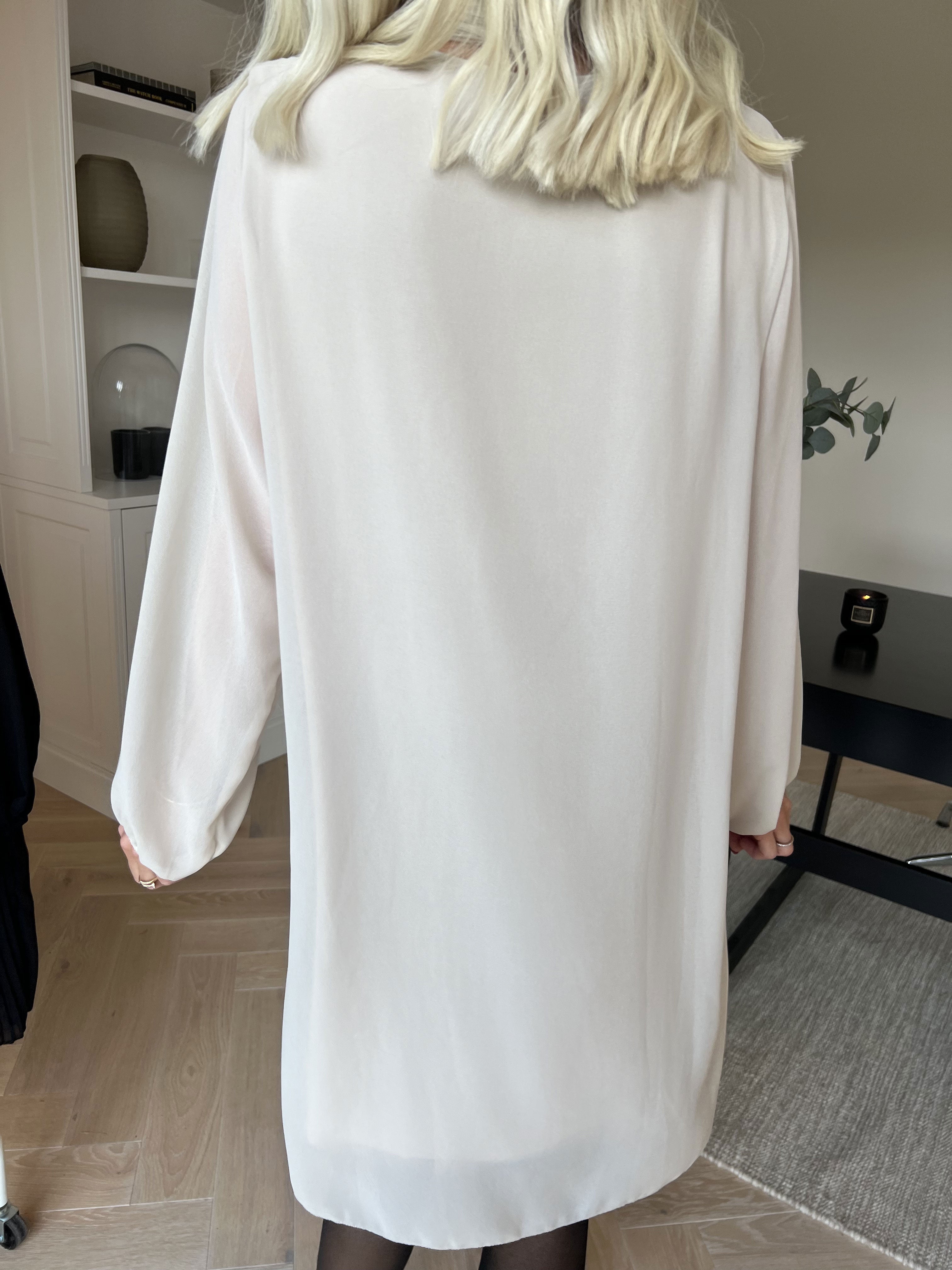 Ulrica - Söt plisserad tunikaklänning med paljetter