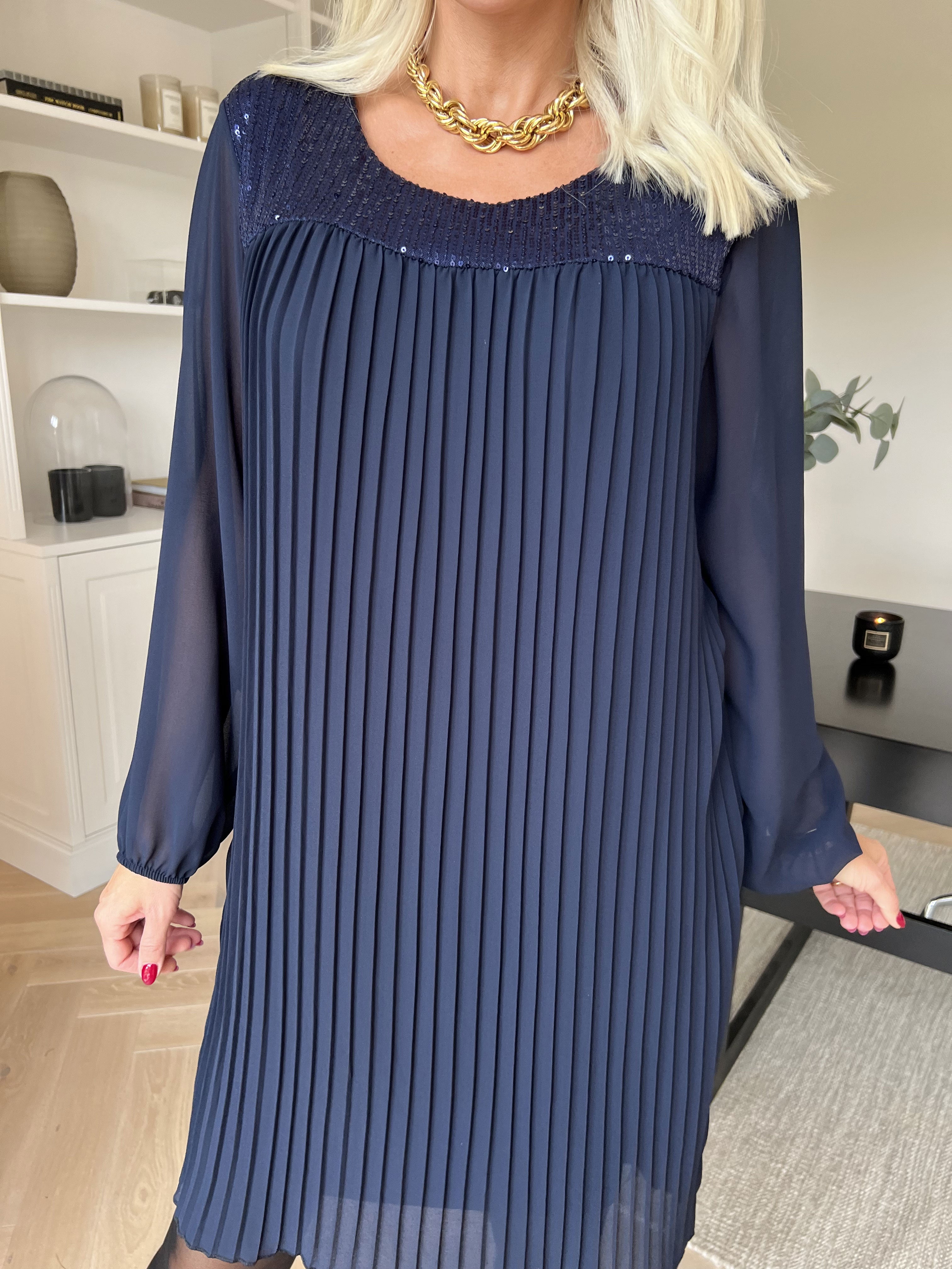 Ulrica - Söt plisserad tunikaklänning med paljetter