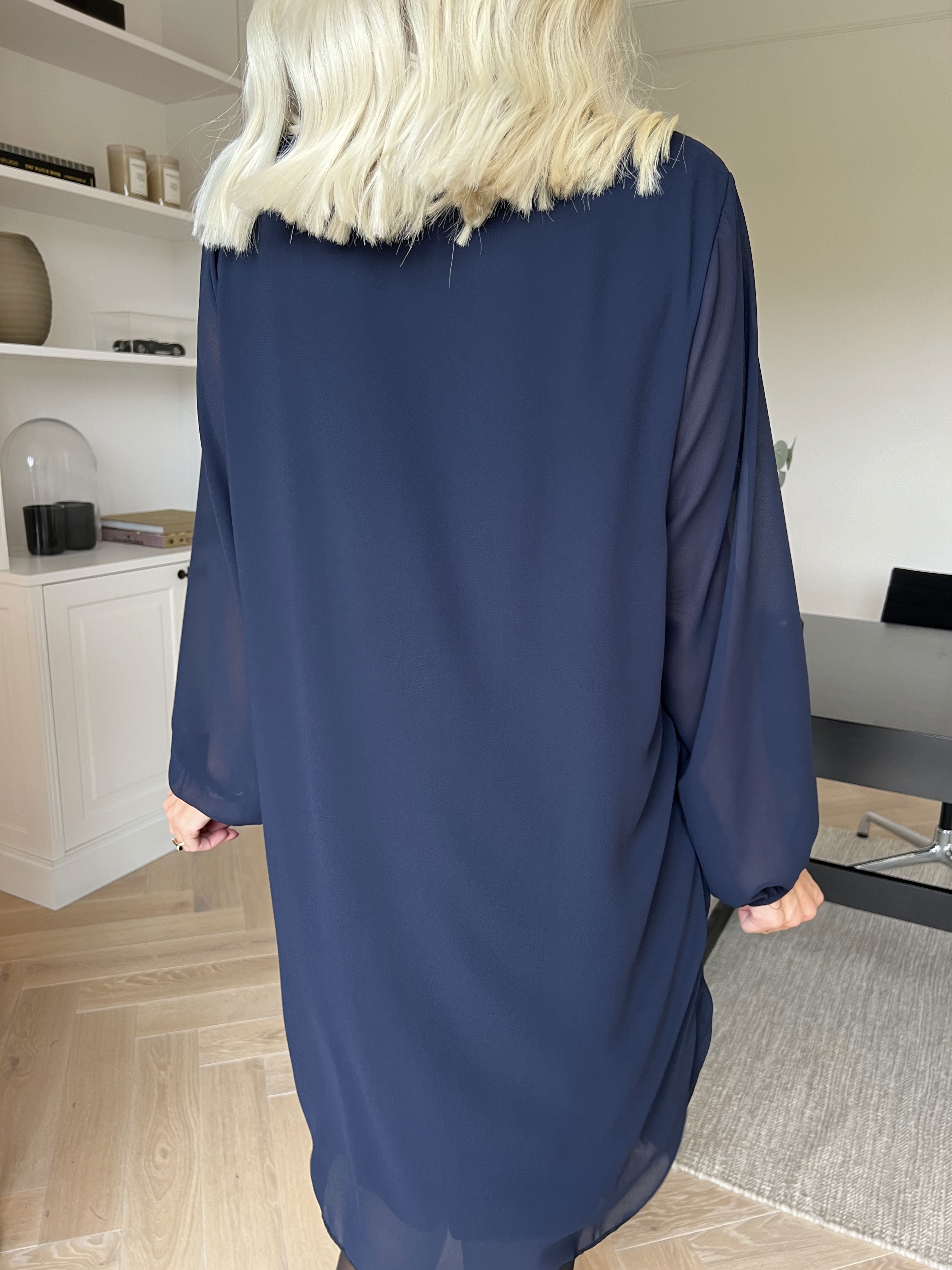 Ulrica - Söt plisserad tunikaklänning med paljetter