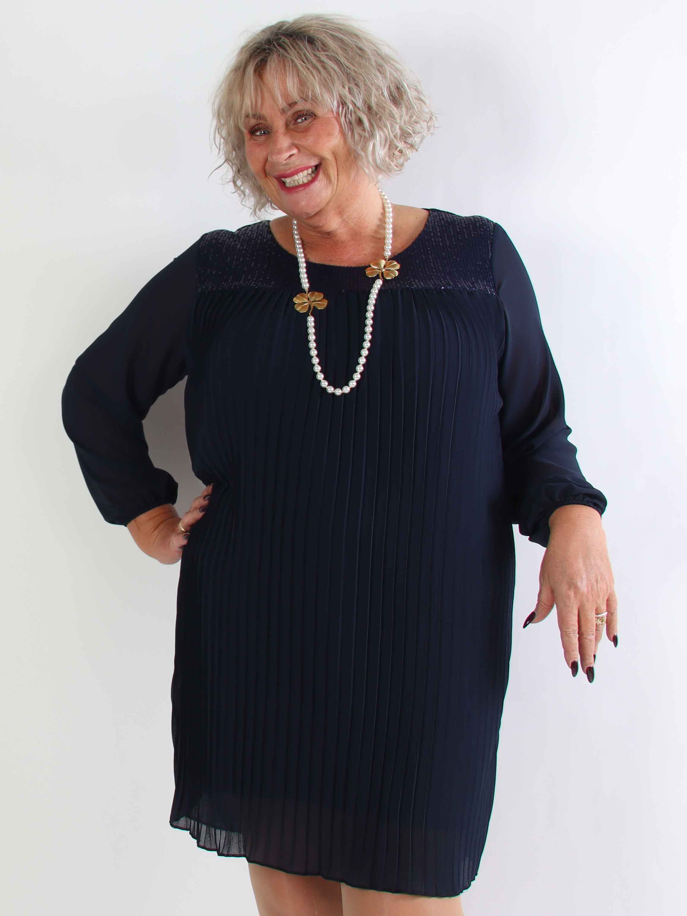 Ulrica - Söt plisserad plus size tunikaklänning med paljetter