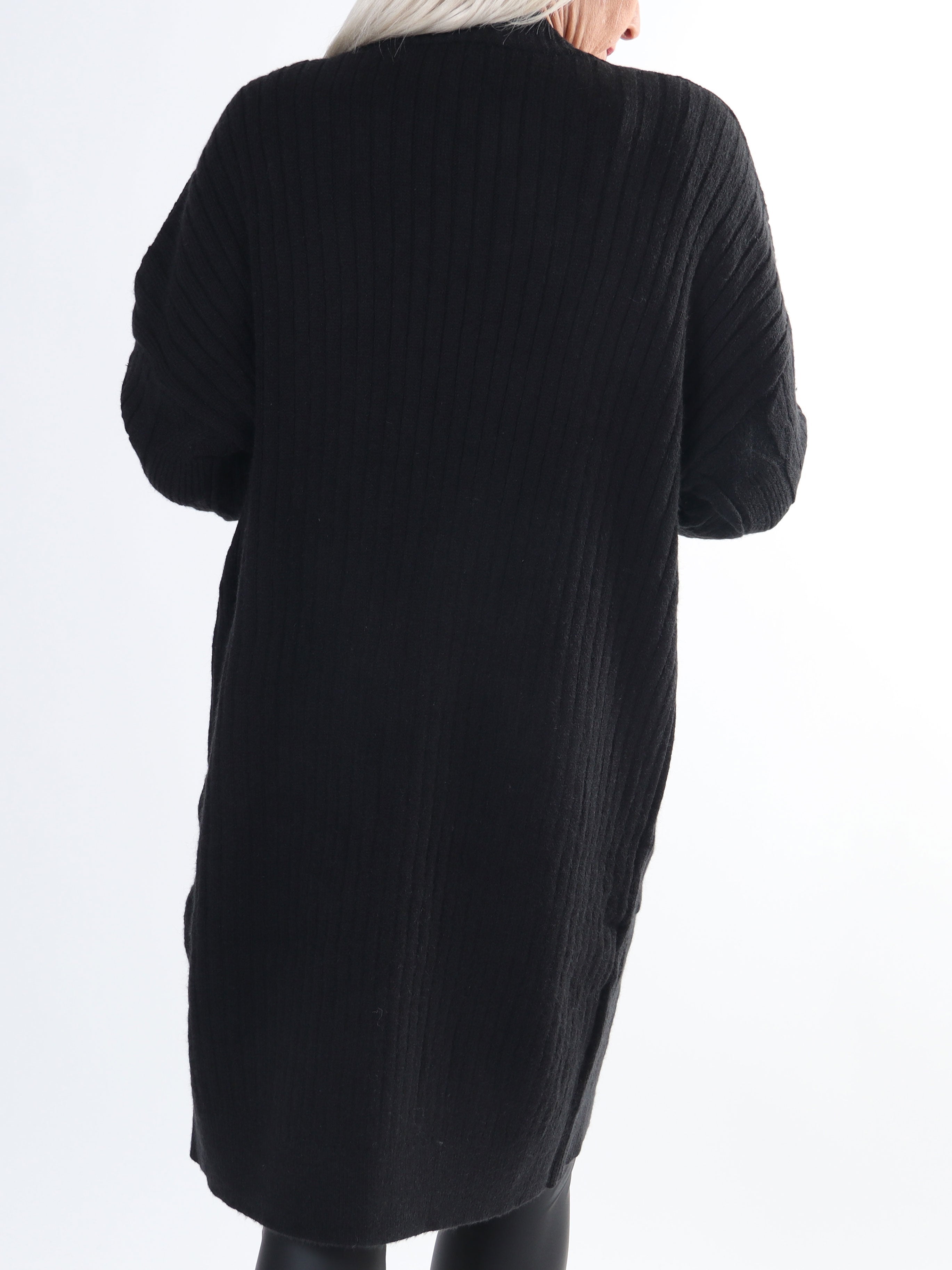 Valeria - Skön och tjock plus size stickad kofta med fickor