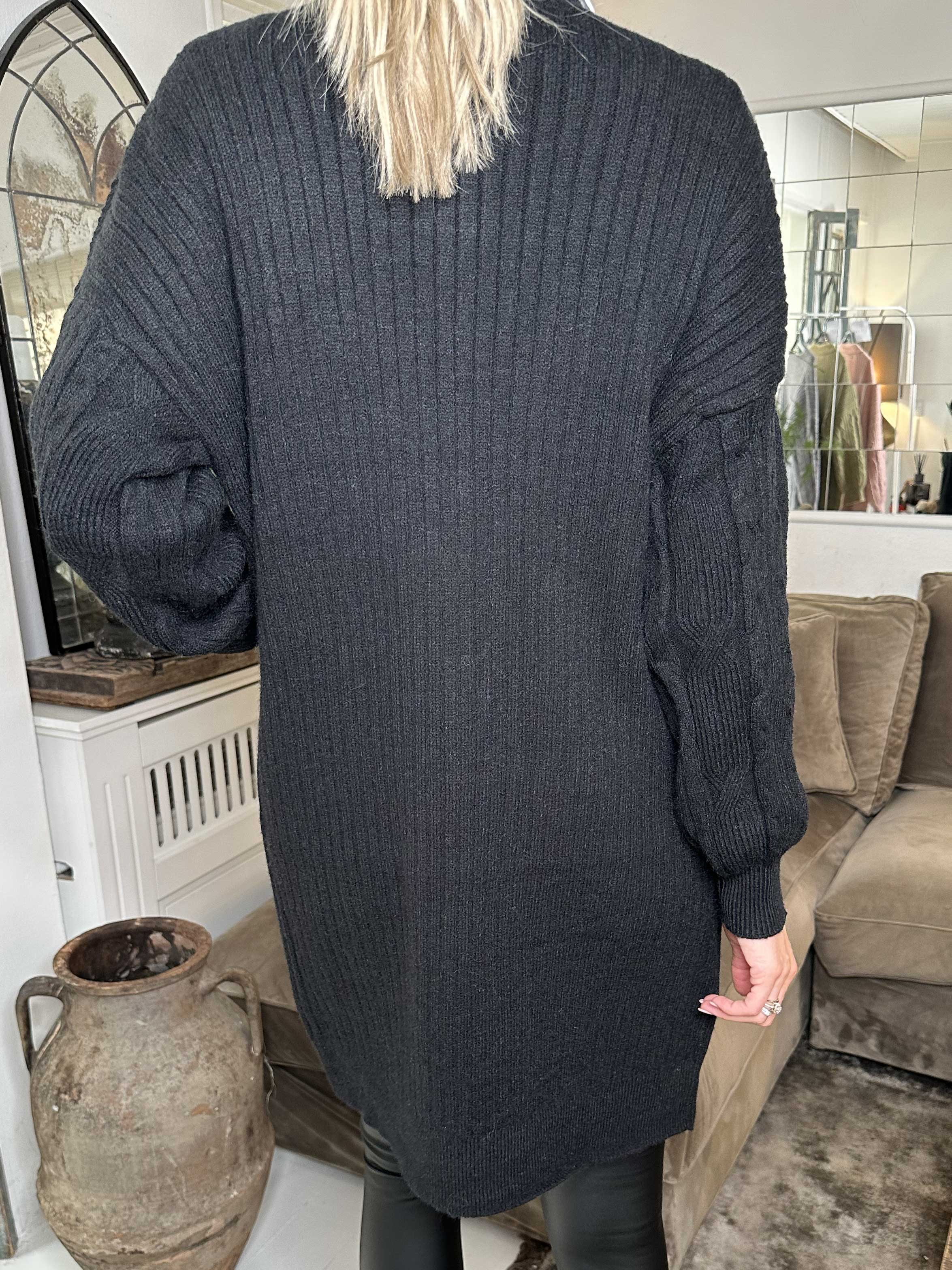 Valeria - Skön och tjock stickad kofta med fickor