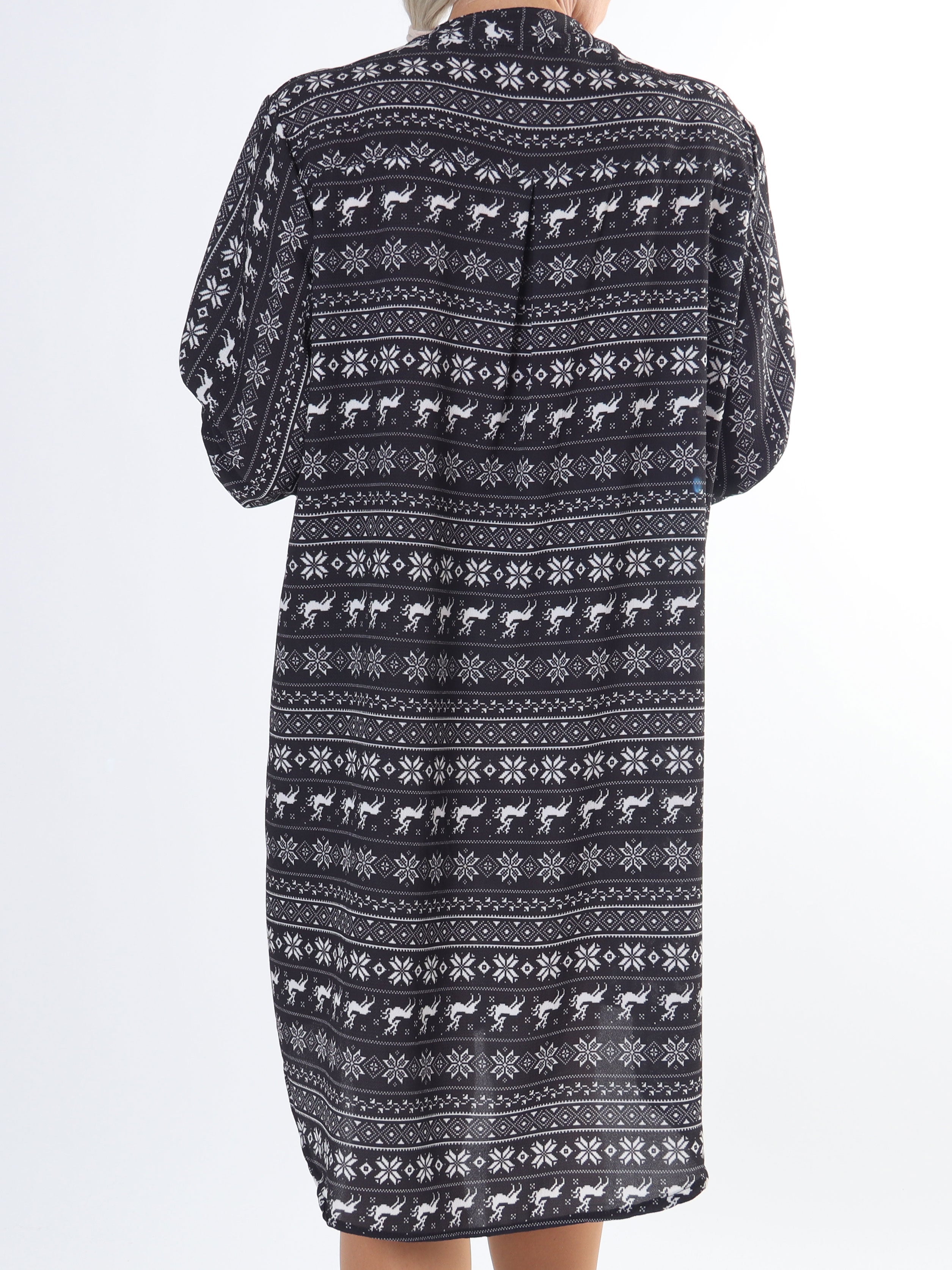 Vanesa Christmas Dress - Skjortklänning i plus size med julmönster