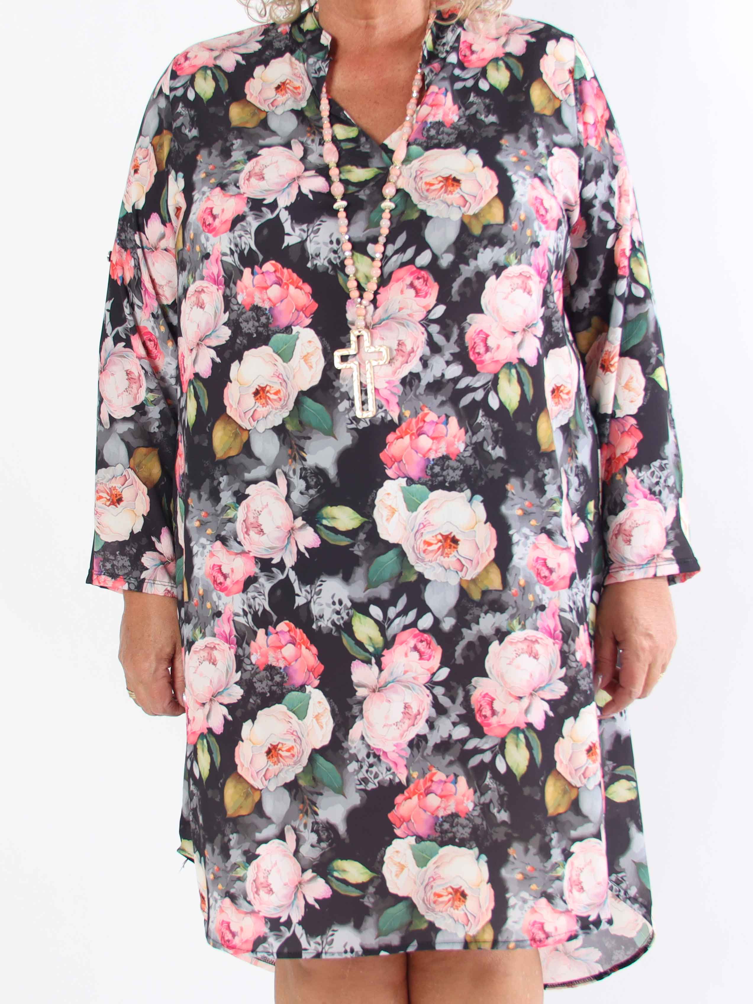 Vanesa Flower Dress - Plus size-klänning i viskos med blommiga motiv