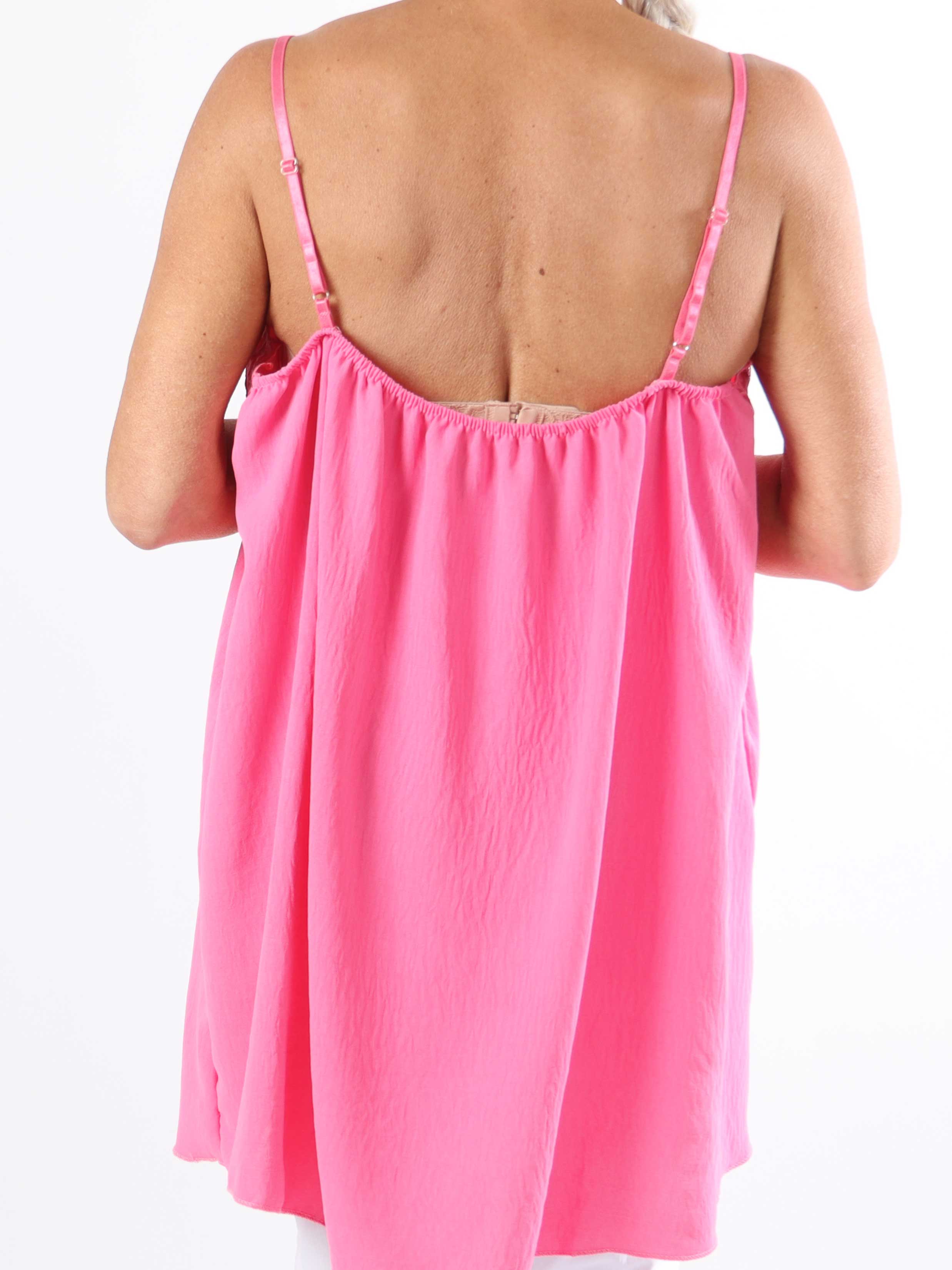 Viktoria - Plus size-topp i viskos med spetskant