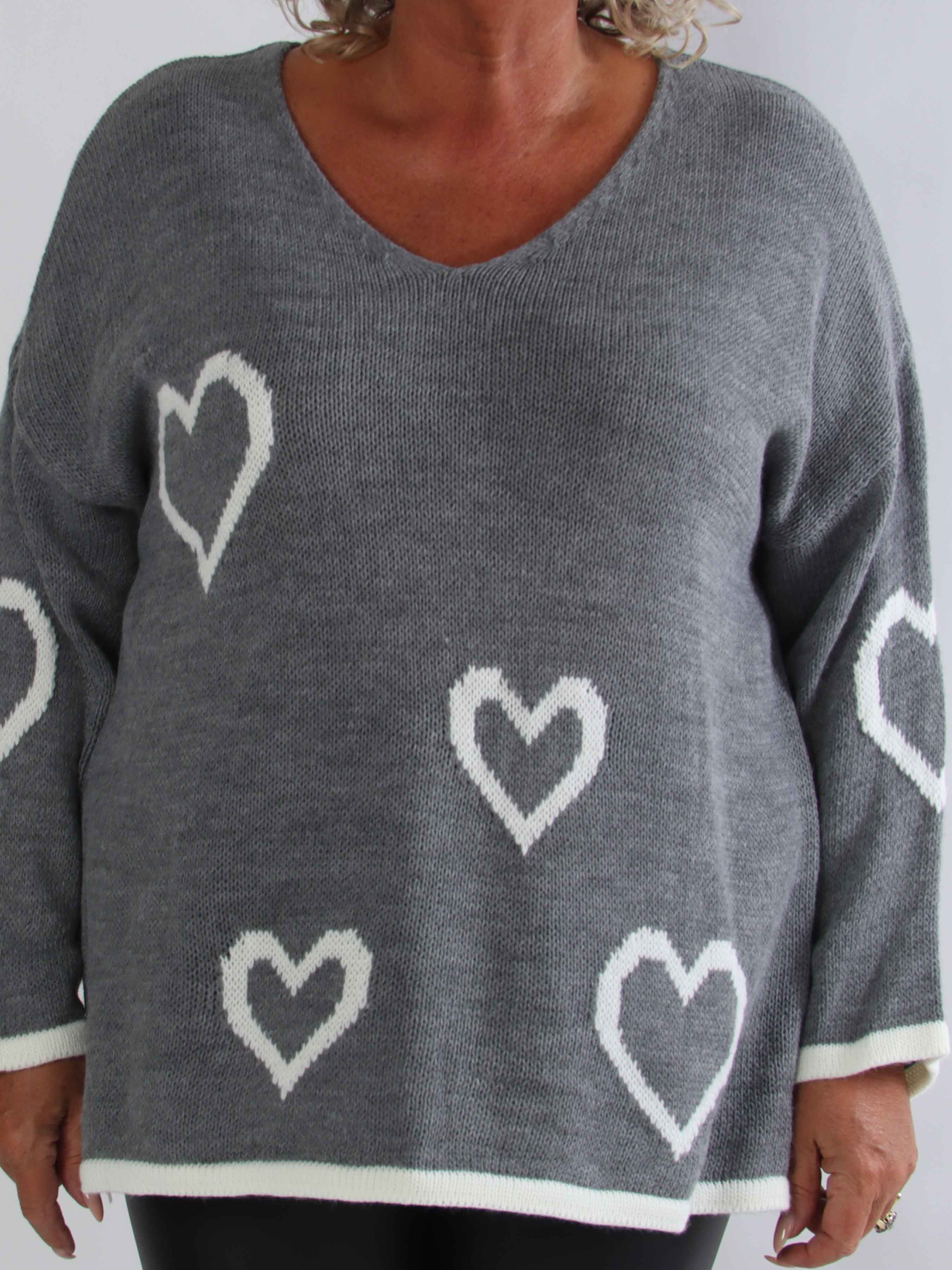 Vivianne - Sød plus size strikbluse med fine hjerter