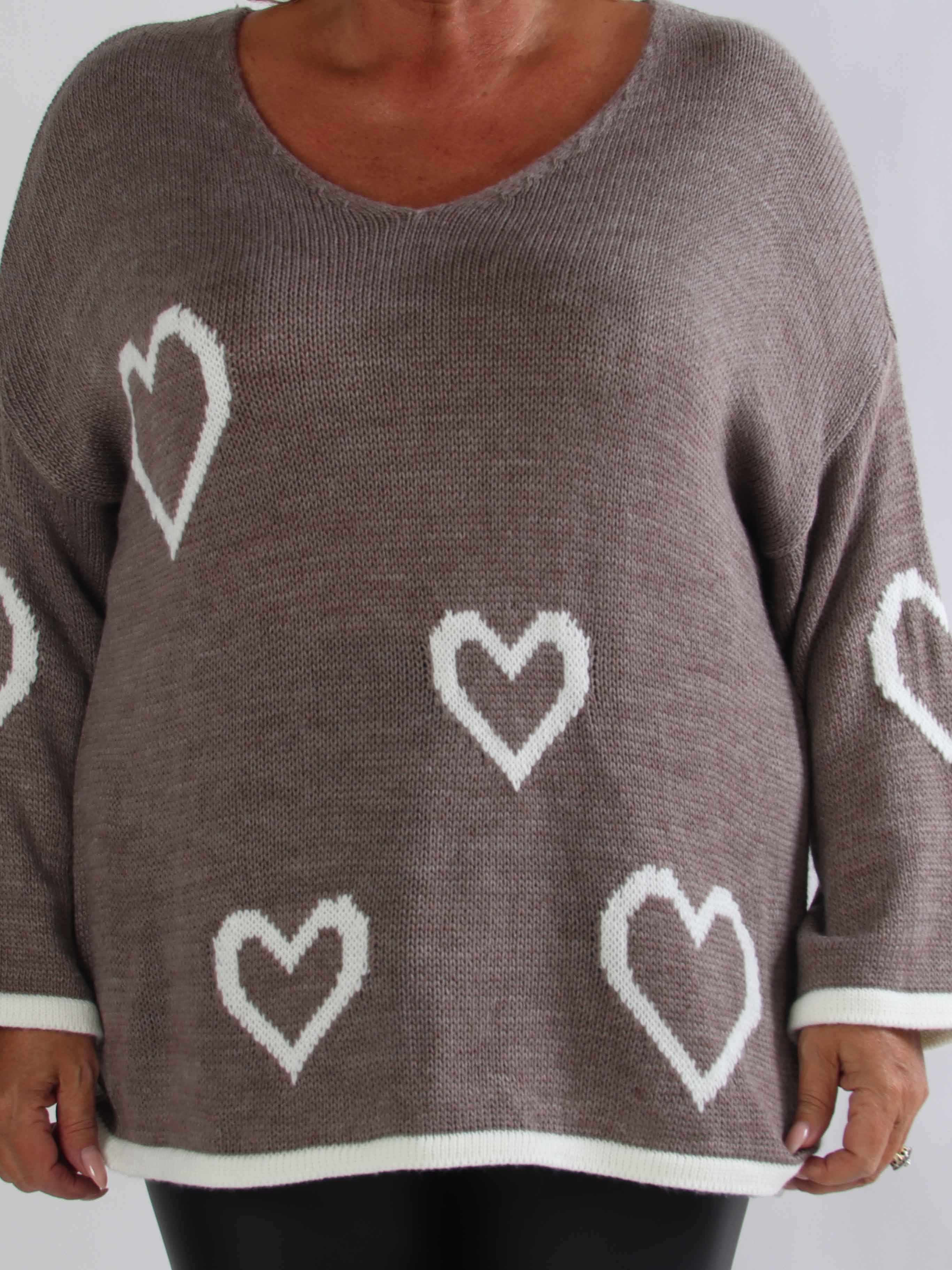 Vivianne - Sød plus size strikbluse med fine hjerter