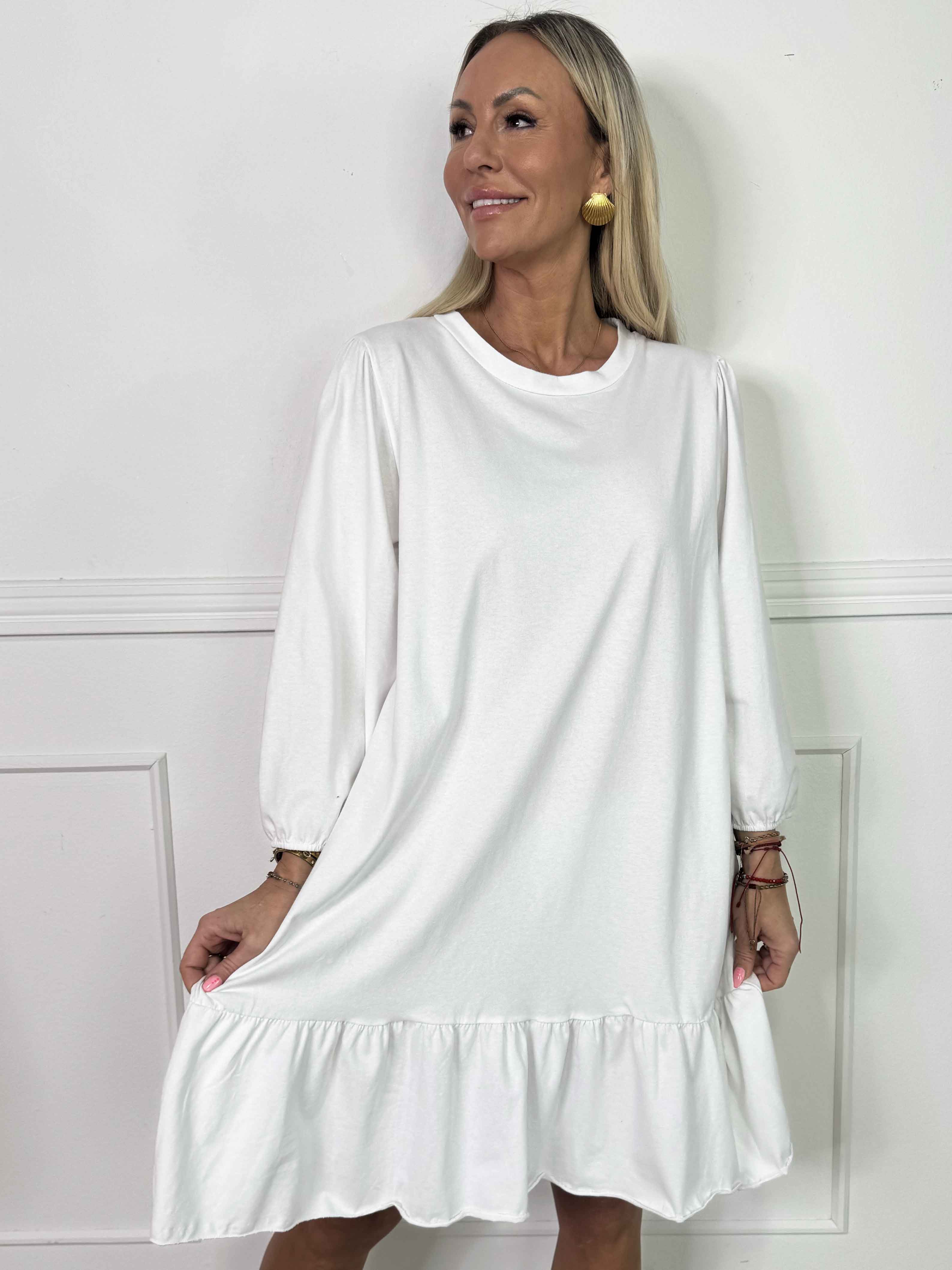 Zafira - Joggingkjole i bomuld med sød flæsekant