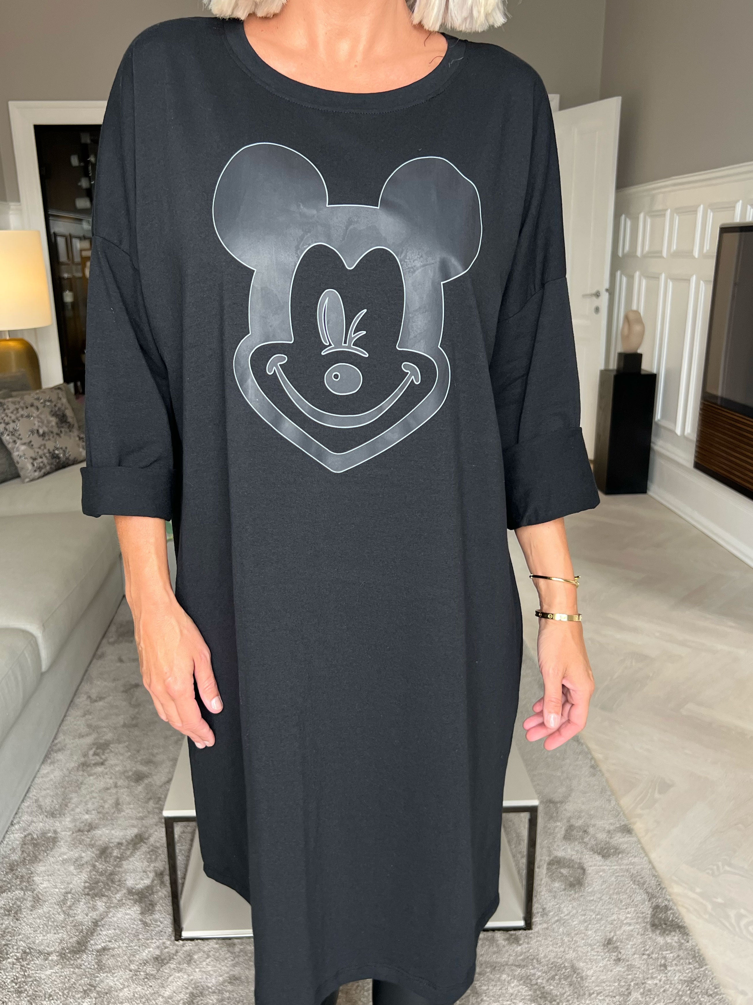 Amal - Maxiklänning i bomull med tryck framtill